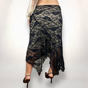 2000s Pixie Hem Lace Skirt (Medium)