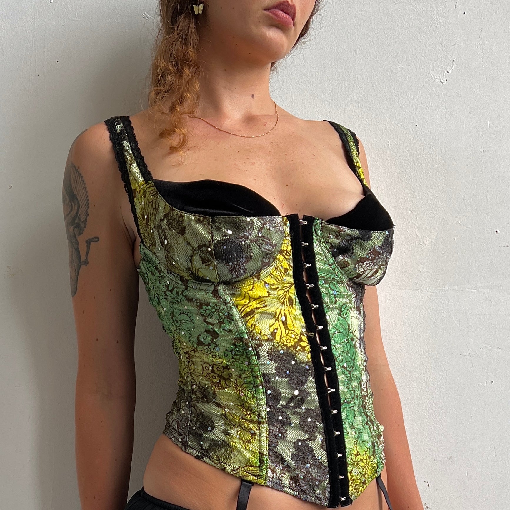 Y2K Green lace & black velvet corset - M/L