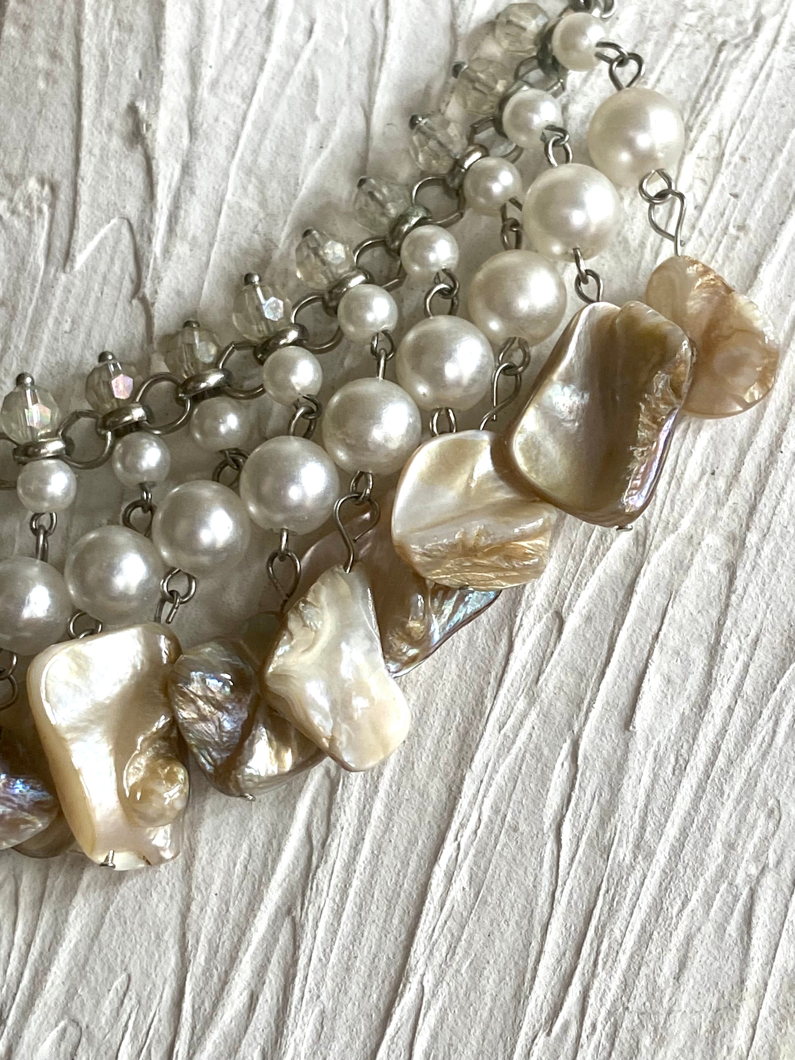 Beads choker
