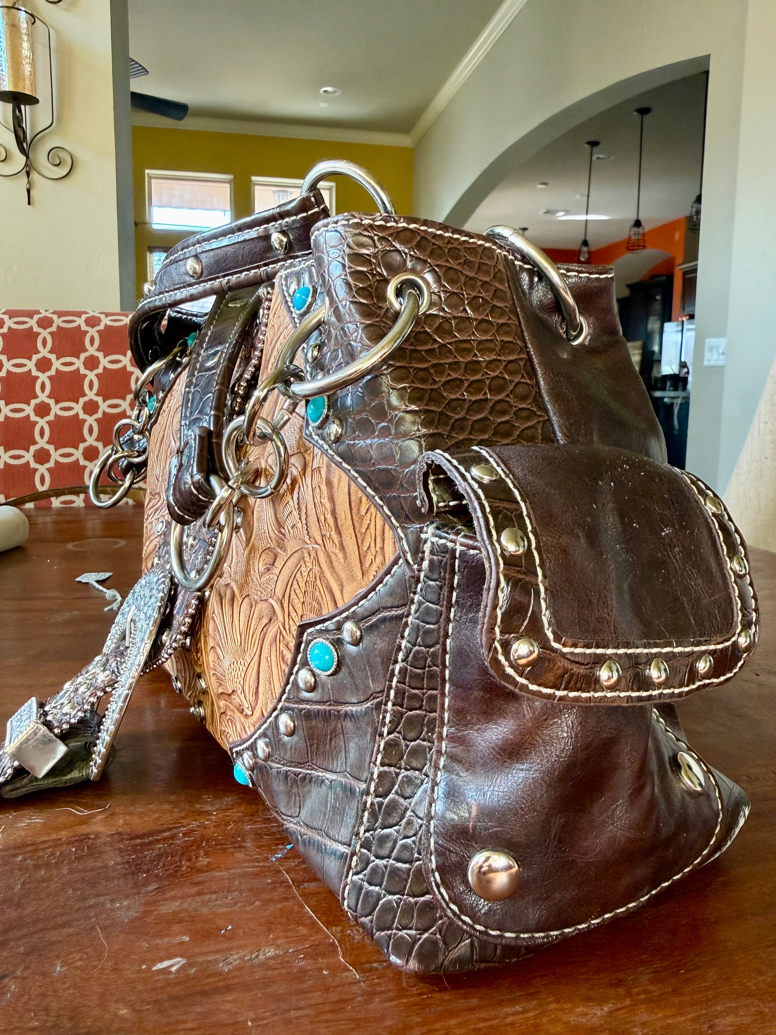 Western big Buckle purse