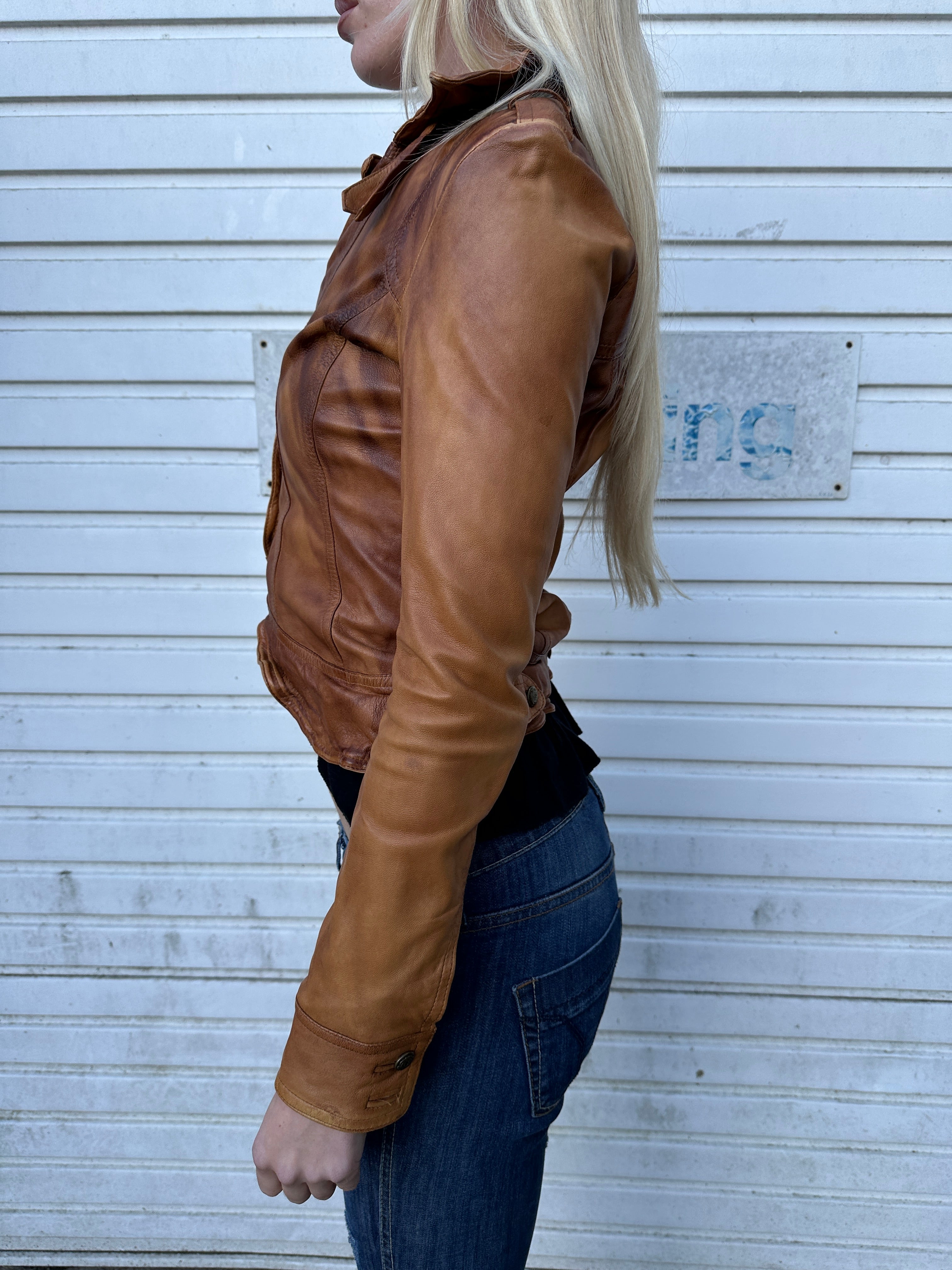 Vintage Italian Leather Cropped Jacket (XS)