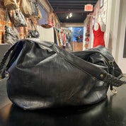 Tint black leather shoulder bag