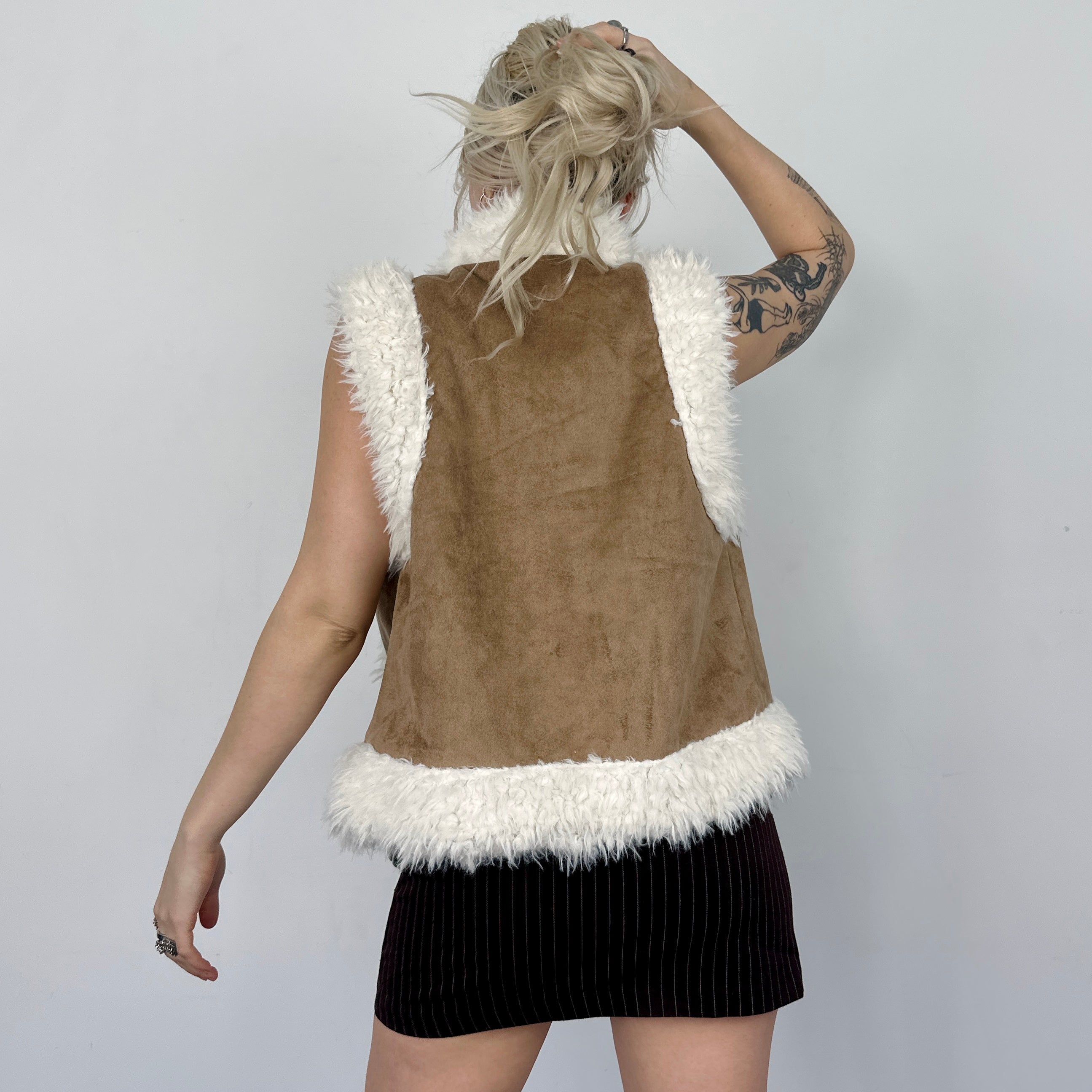 Faux Fur Vest (M)