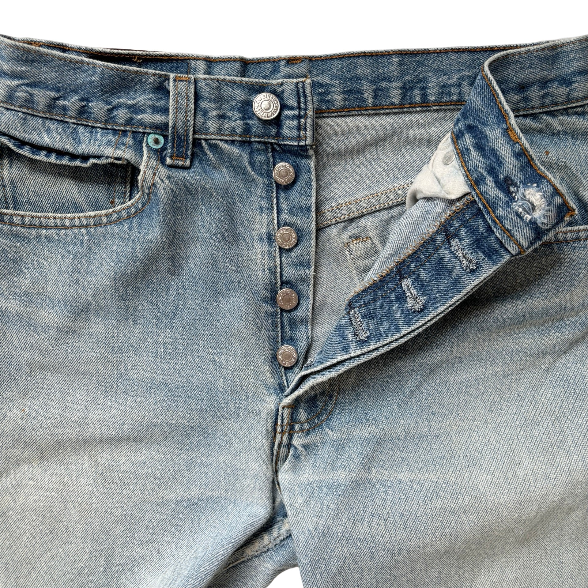 Levi’s Cheeky 501s (M)