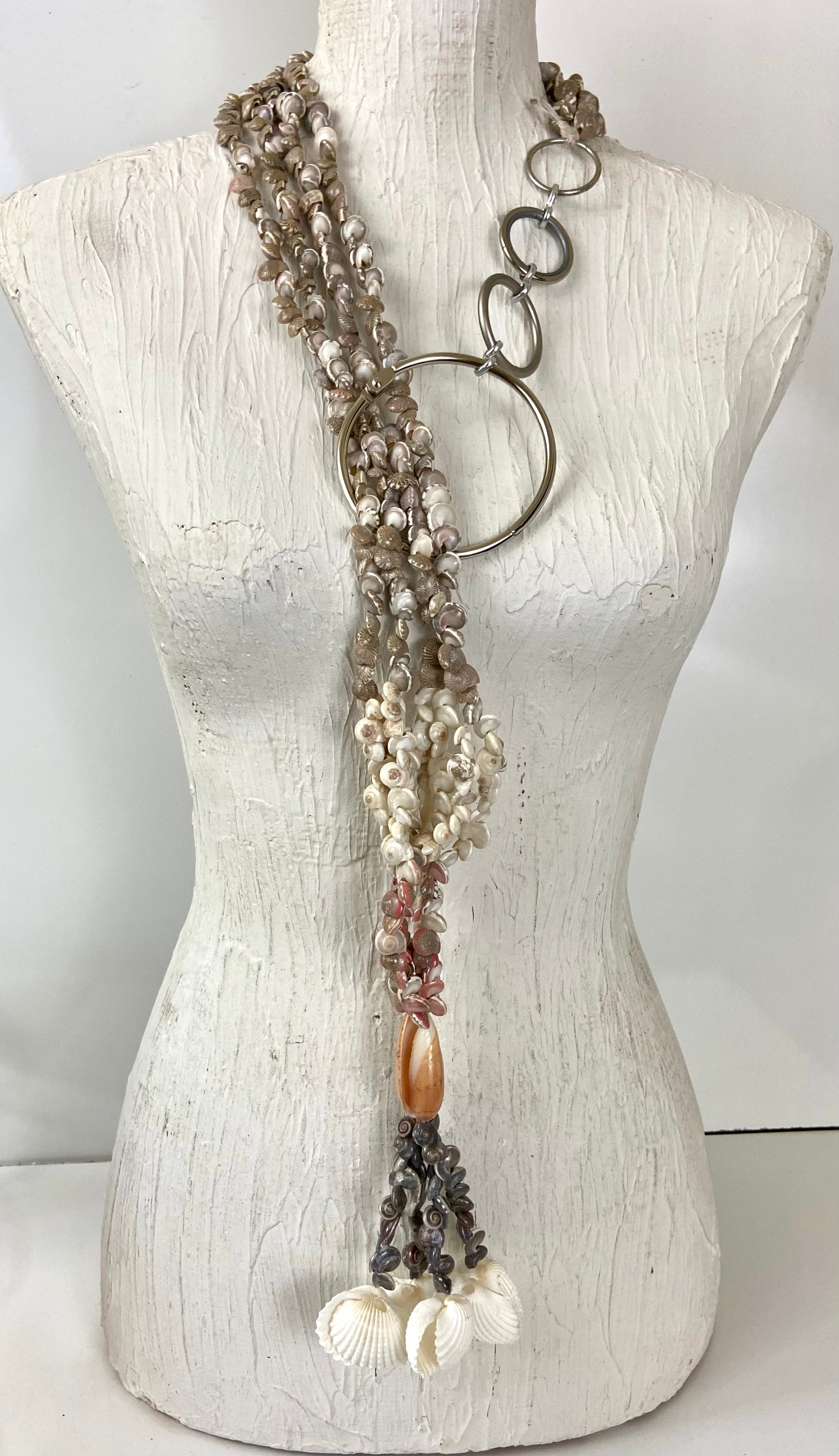 Boho Shells 🐚 in a big circle ⭕️ belt