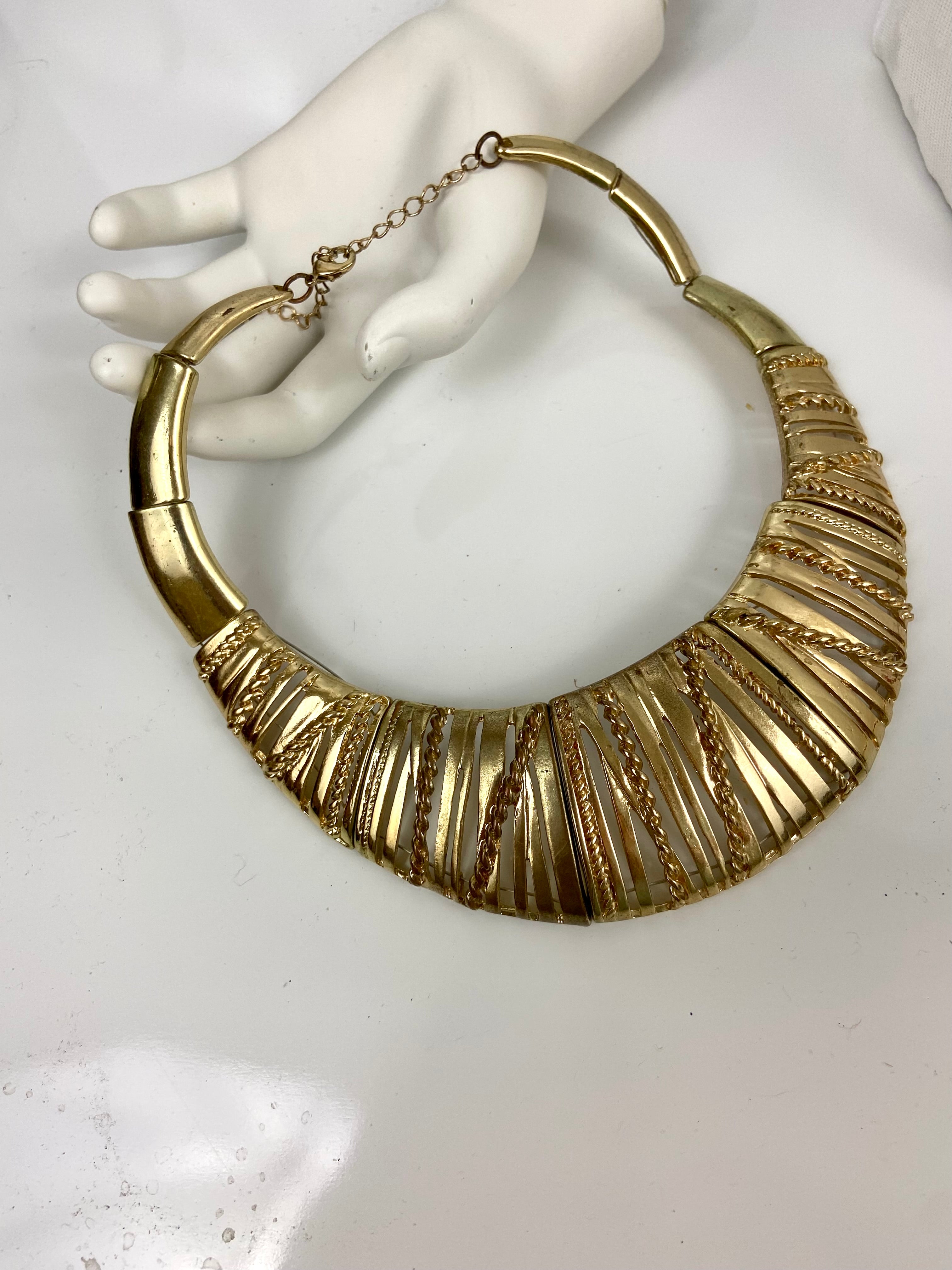Vintage gold choker