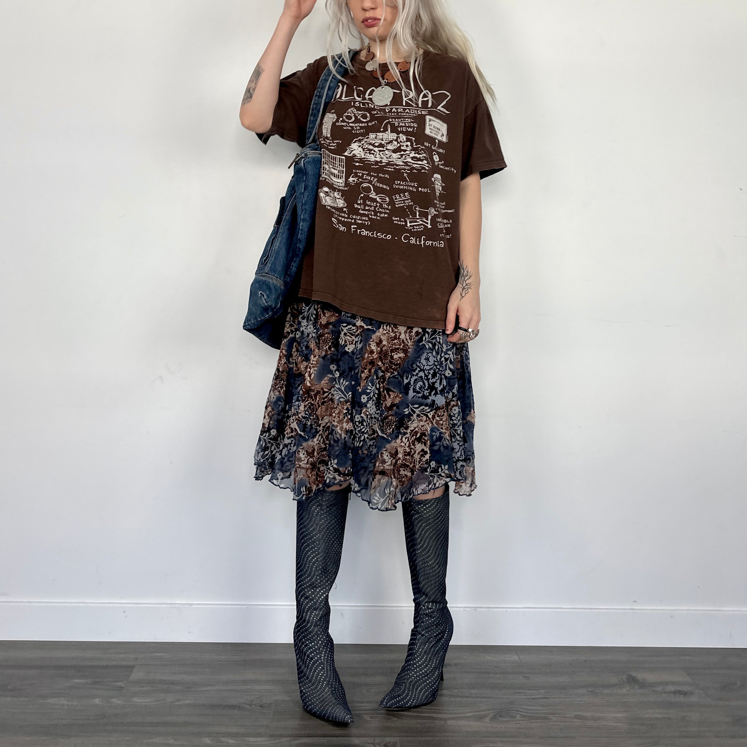 Alcatraz Graphic T-Shirt (L)