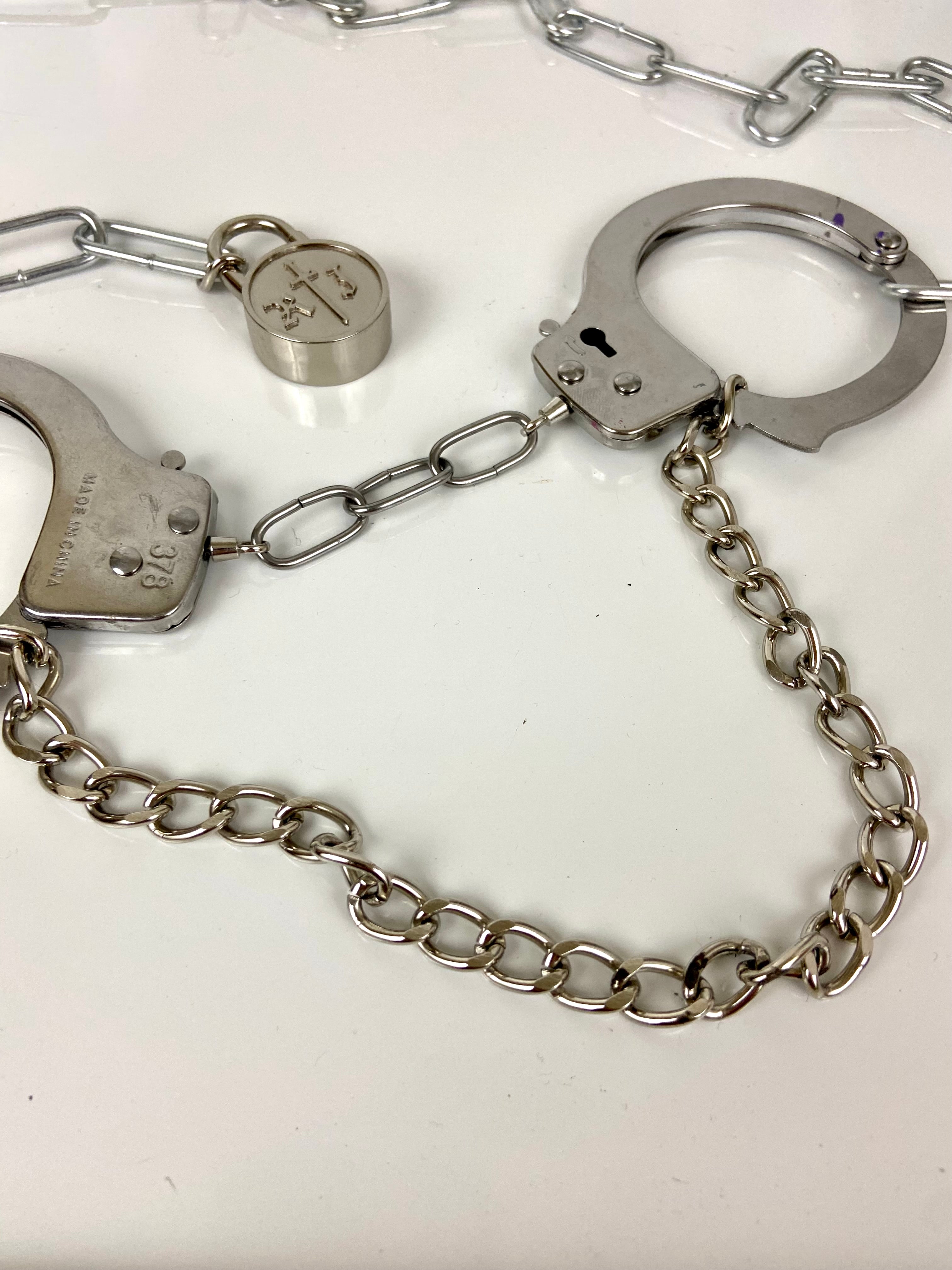 Where is the key 🔐 belt