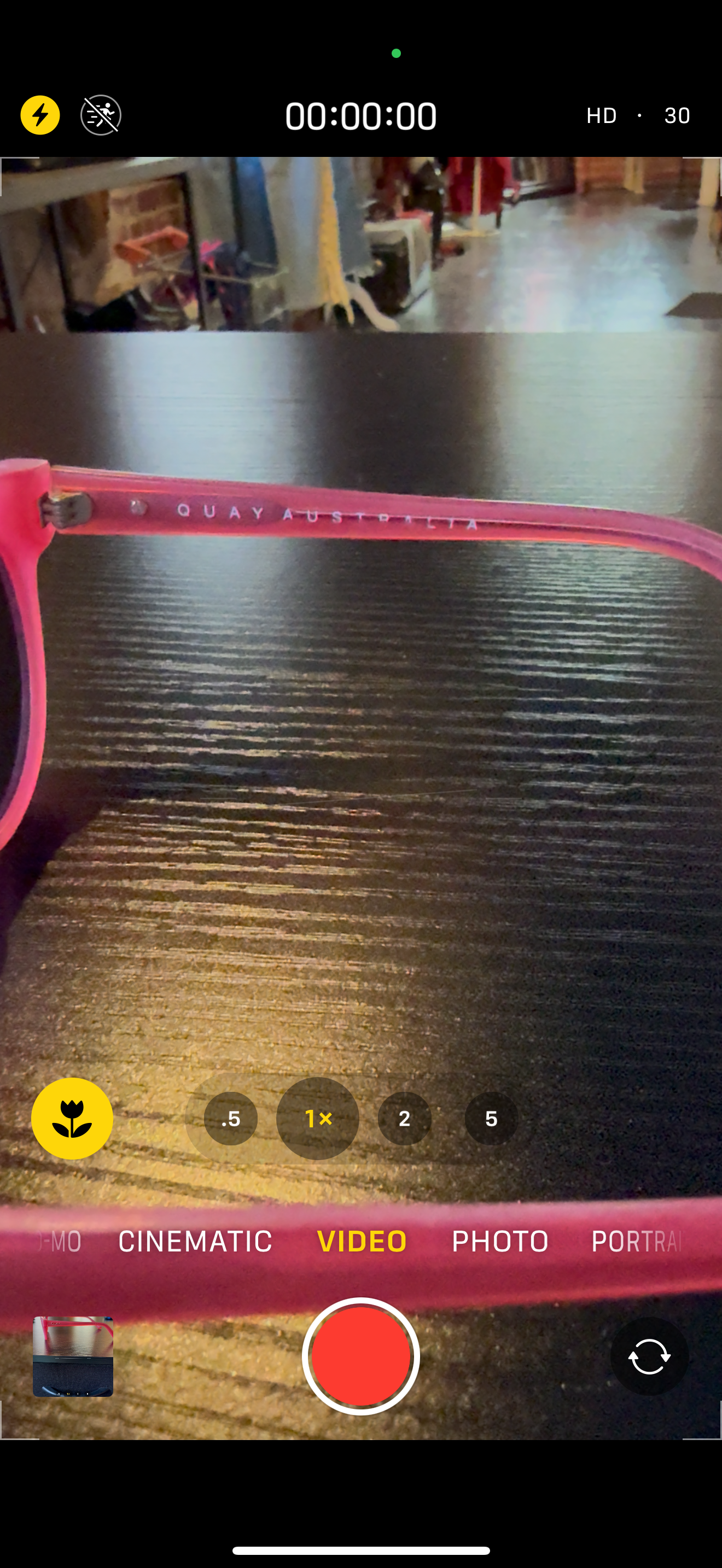 Quay Australia Star Struck
Sunglasses