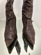 Vintage Y2K 2000s Leather Pointed Toe Kitten Heel Calf Boots (US 7 EU 38)