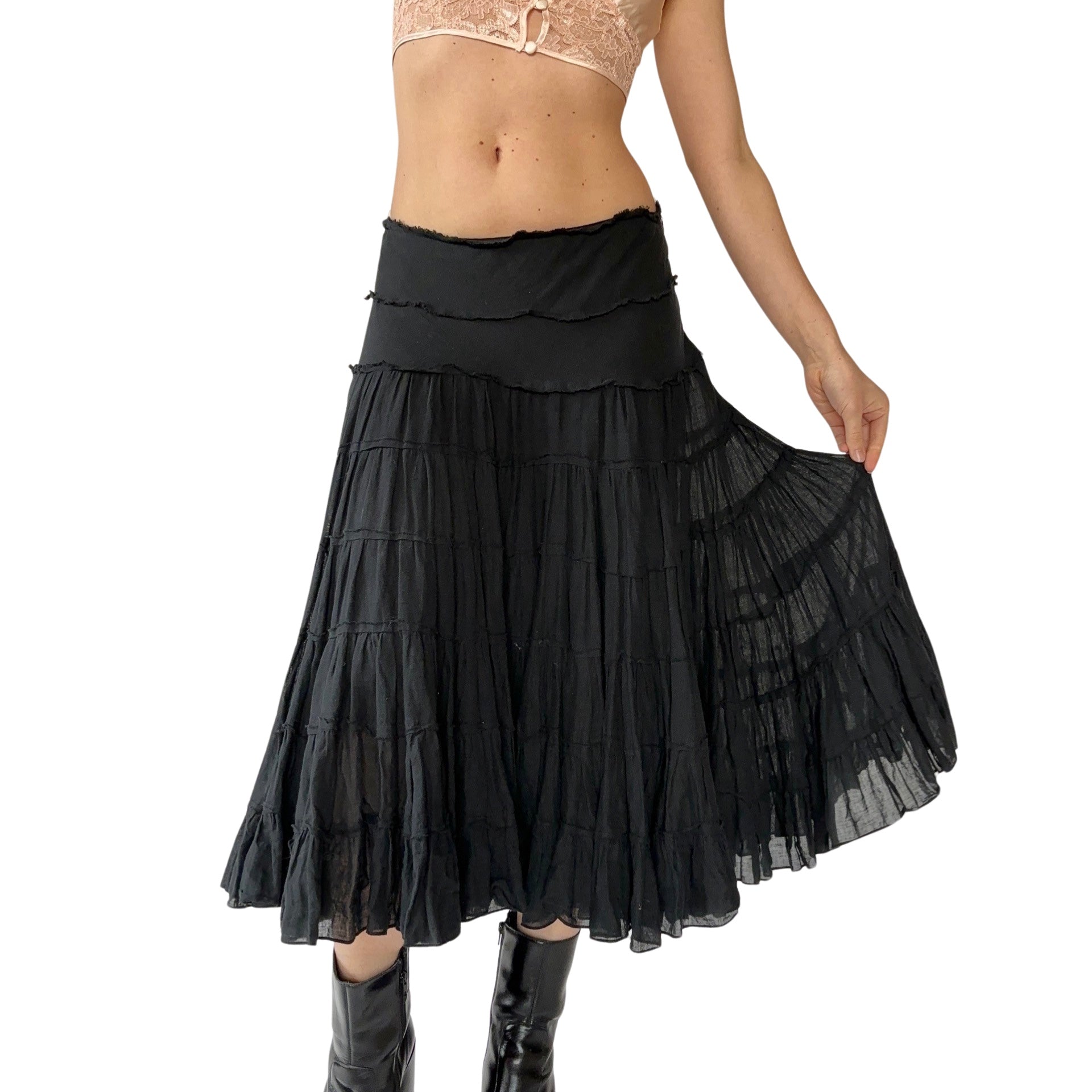90s Noir Tiered Skirt (M)
