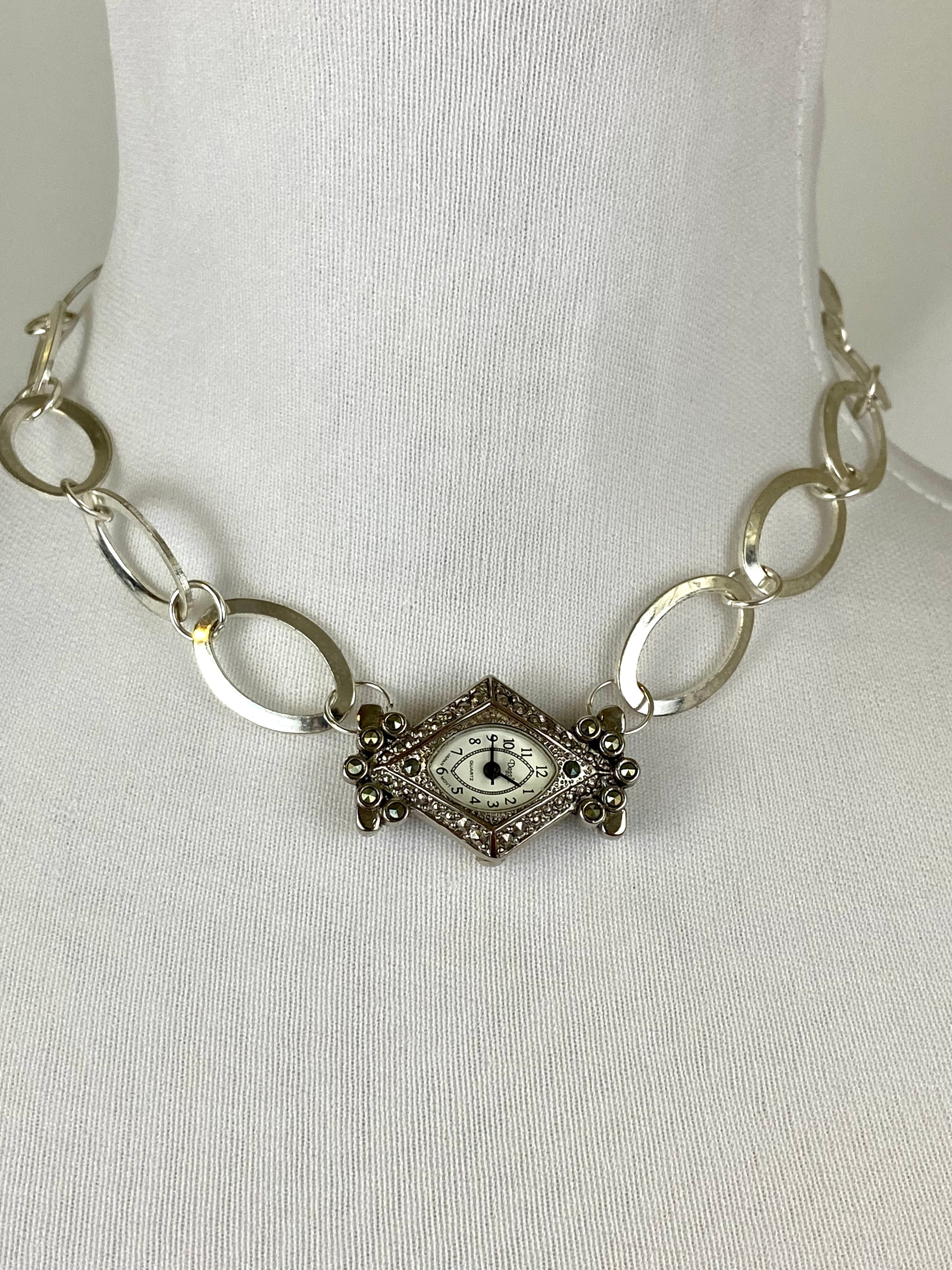 Watch me choker