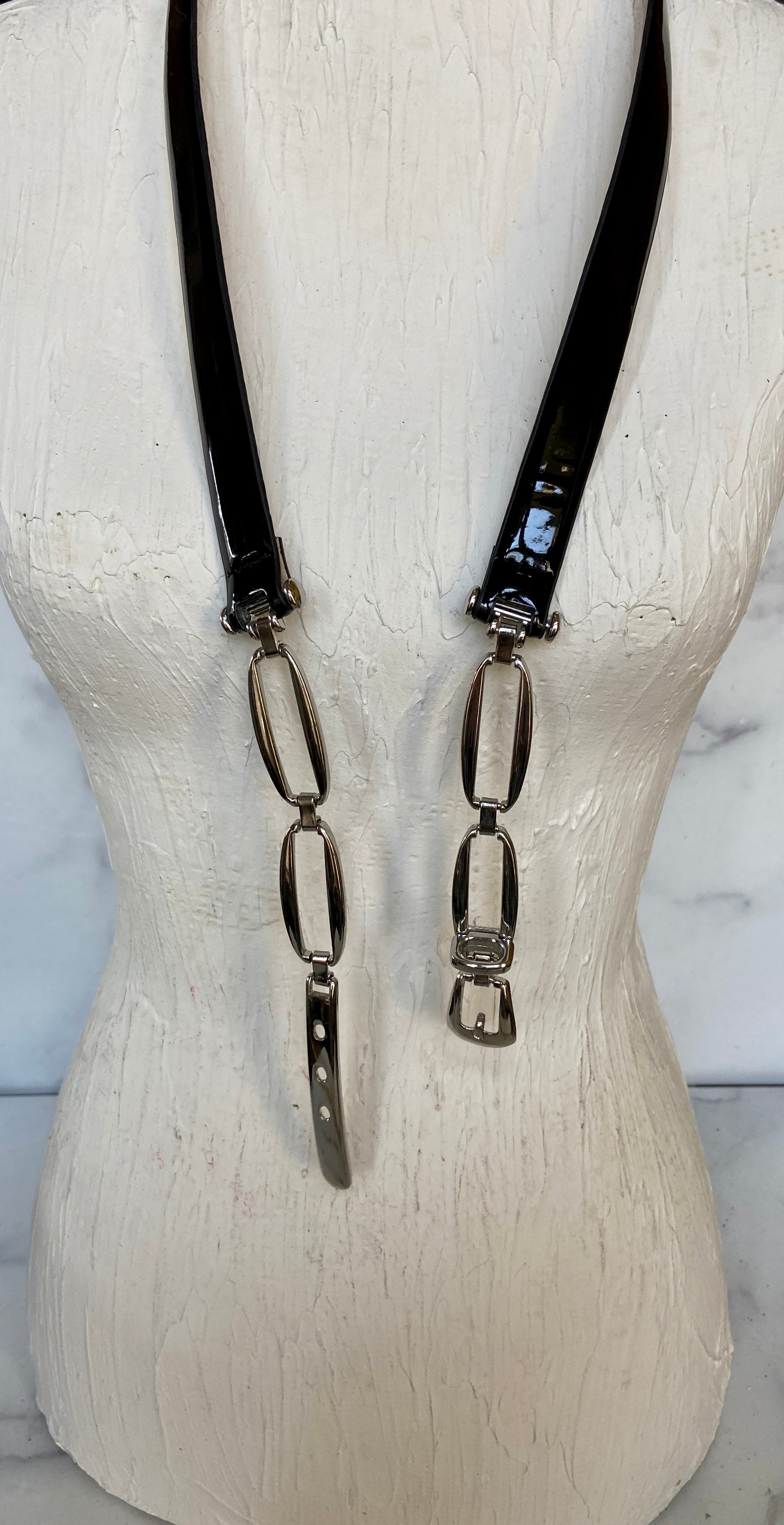 White House Black Market Adjustable black/silver belt
