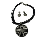 Circle Spiral Pendant set