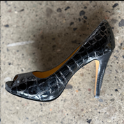 Nine West Croc-Embossed Peep-Toe Heel (7.5)