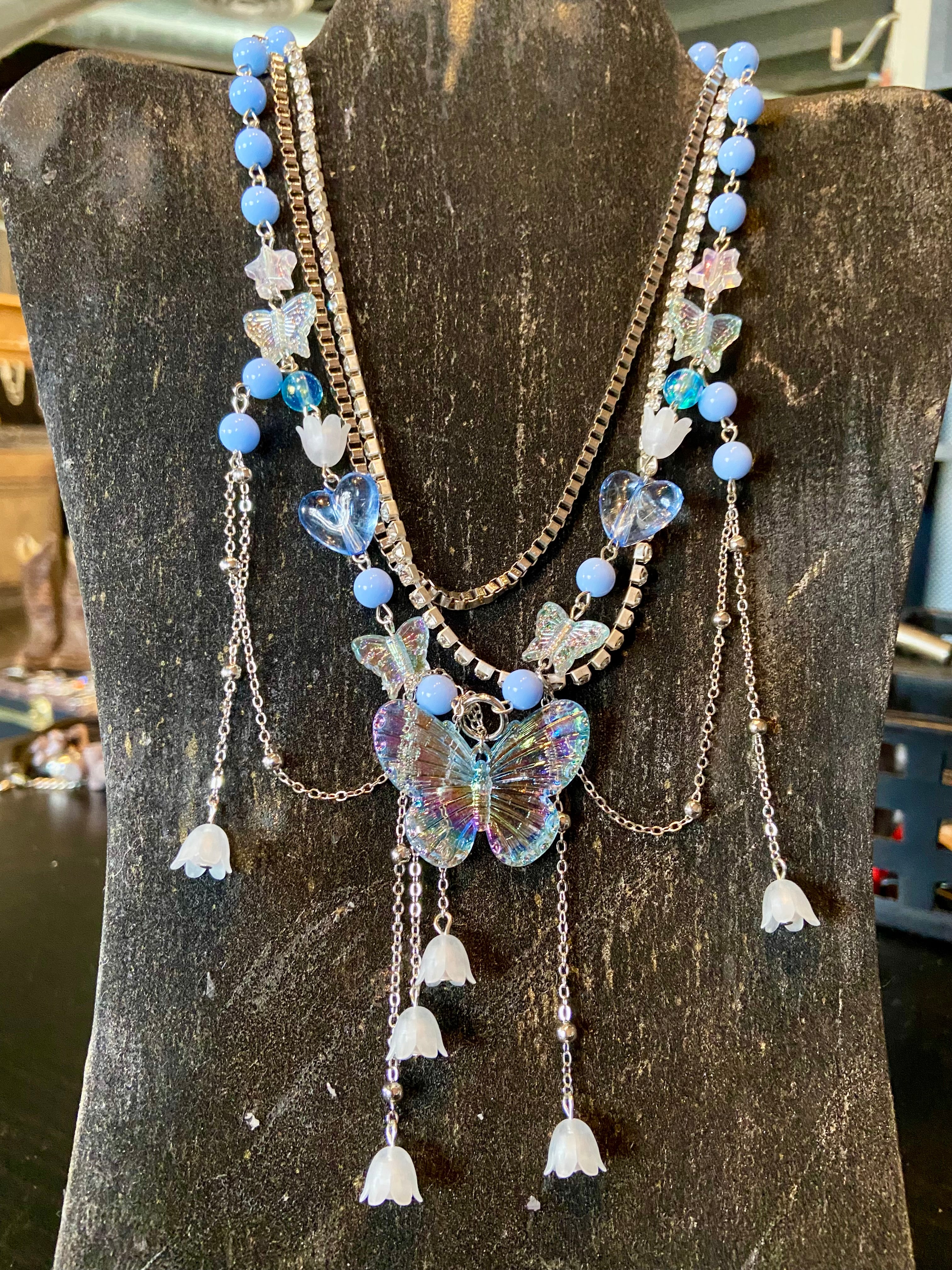 Butterfly and little hearts choker