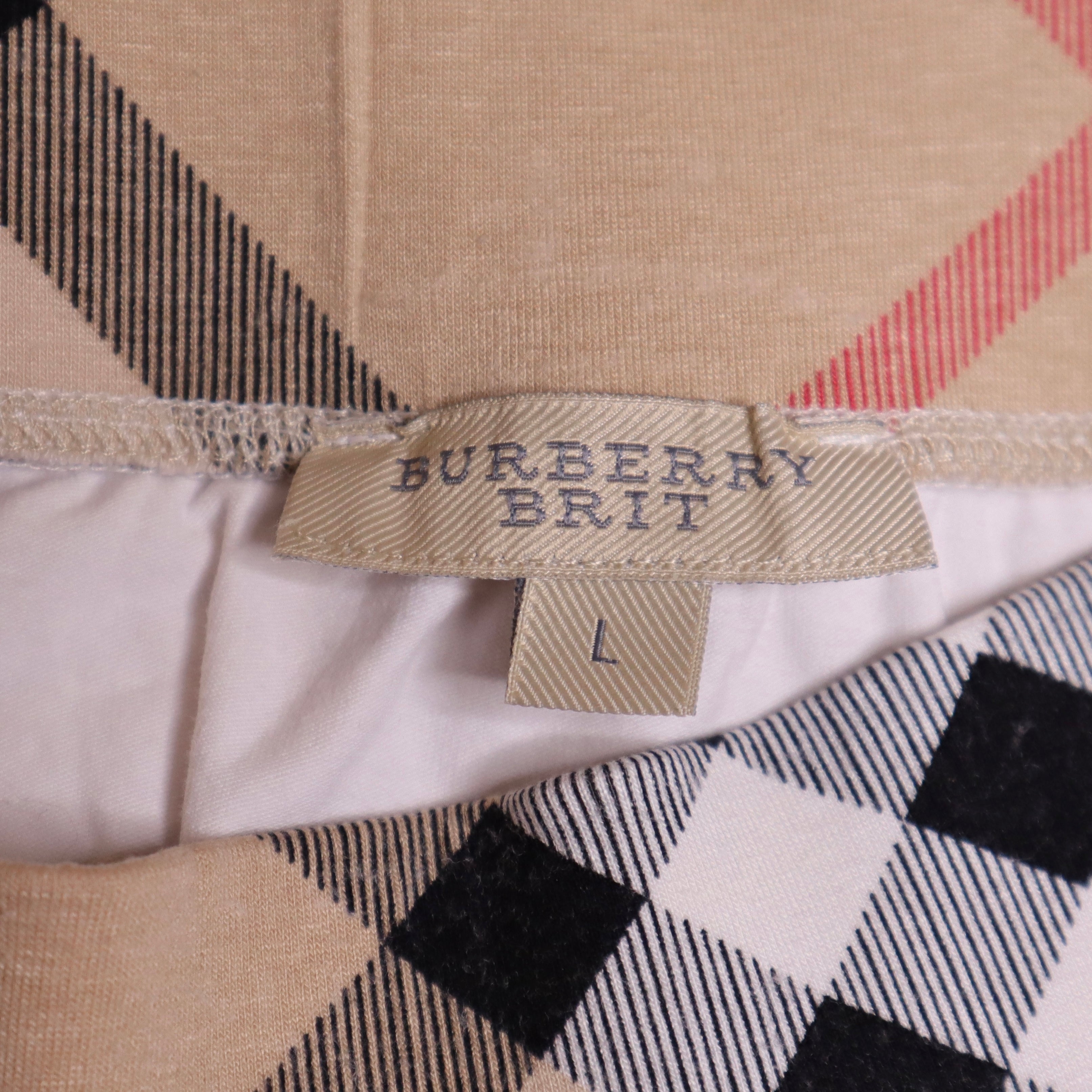Y2K BURBERRY Logo Tube Top (M) – Holy Thrift