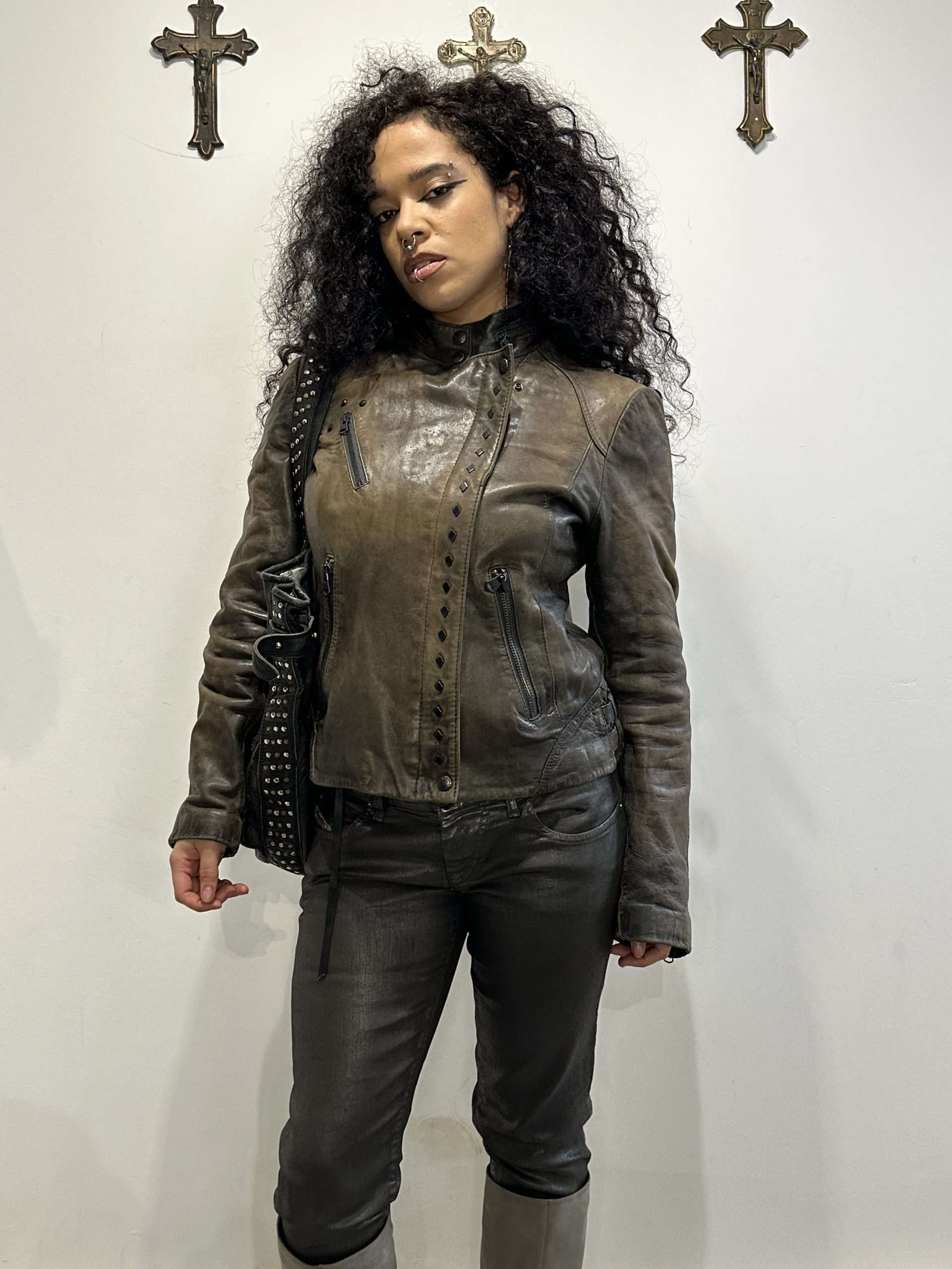 Vintage Italian Asymmetrical Zip Leather Jacket (M)