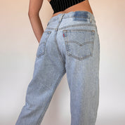 90s Levi’s 501s (S/M)