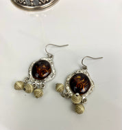 Chandelier earrings