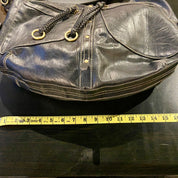 Tint black leather shoulder bag