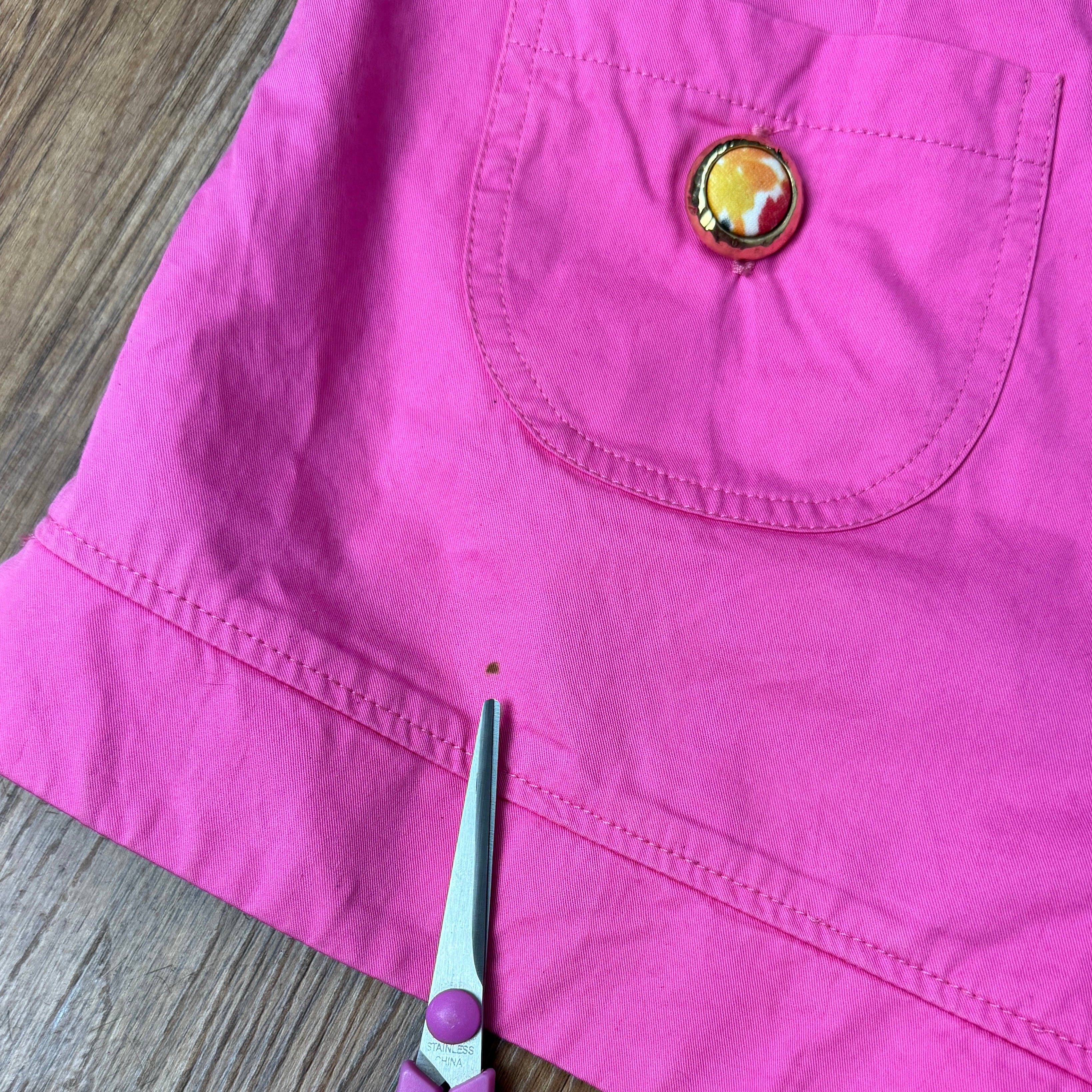 Dolce & Gabbana Chain Detail Shorts (M)