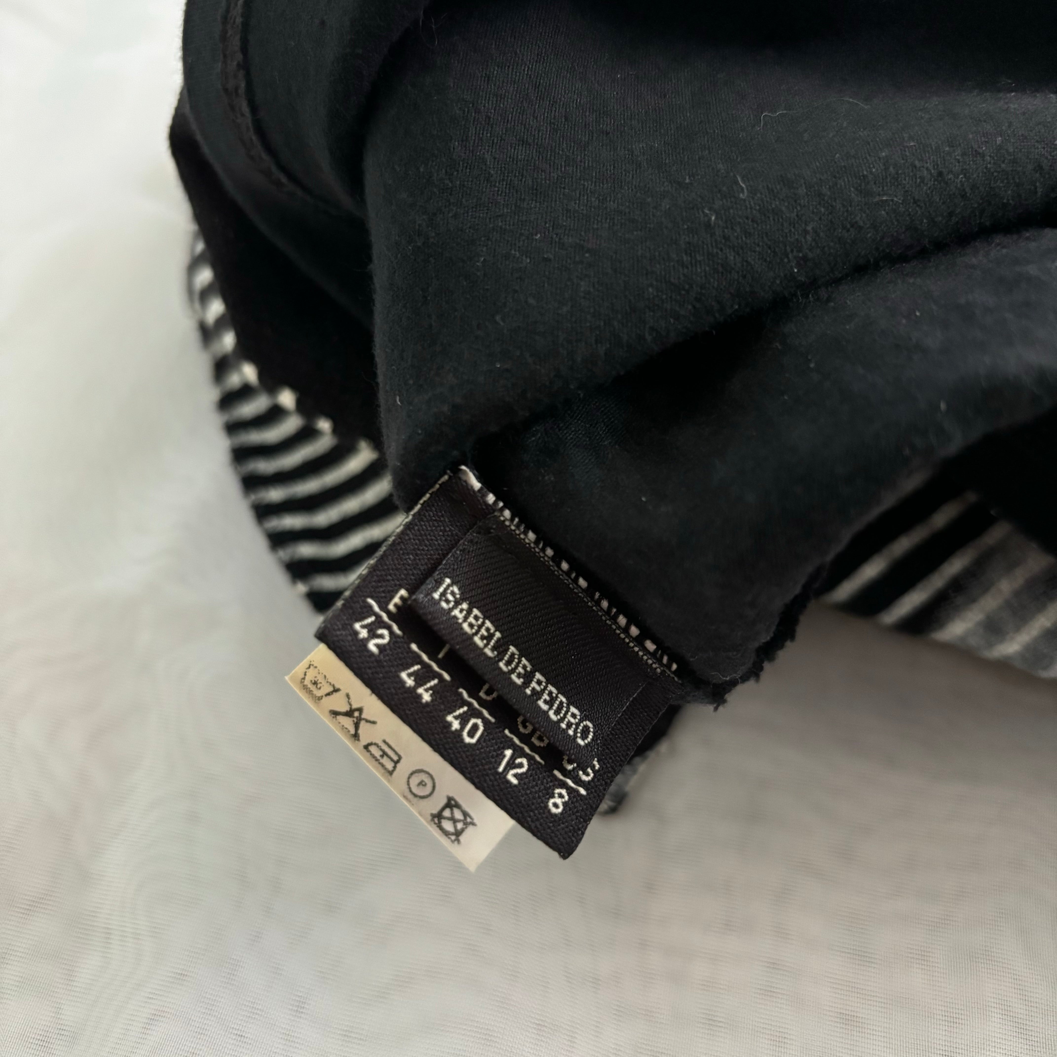Isabel de Pedro Graphic Top (S) – Holy Thrift