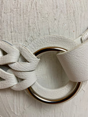 Elastic white belt
