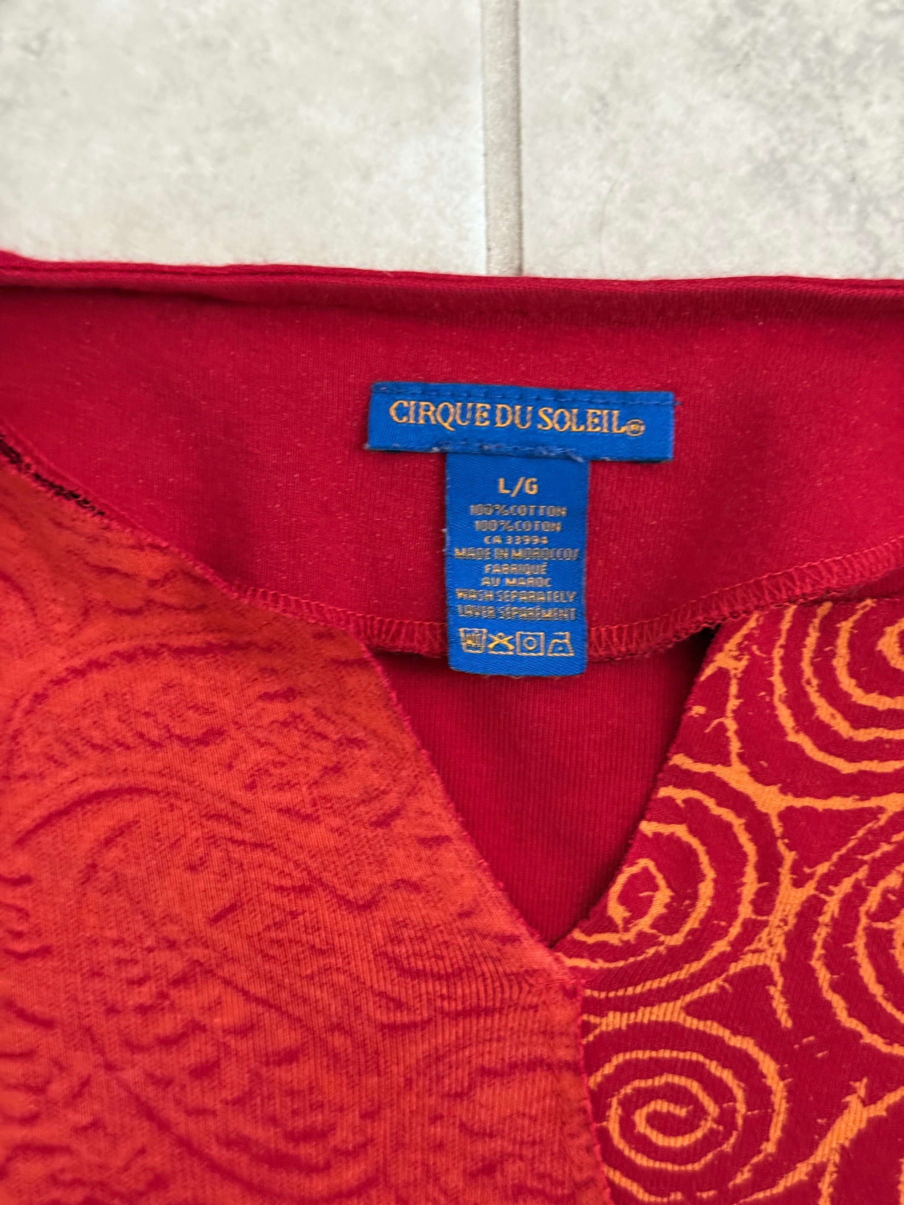Vintage Cirque du Soleil long-sleeve graphic (M/L)