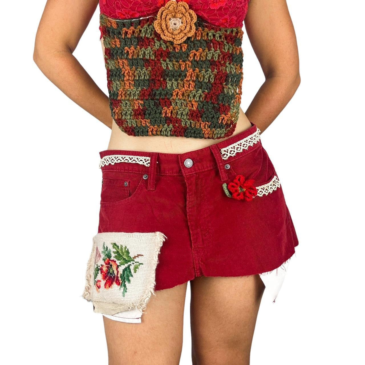 Strawberry Fields Skirt (M)