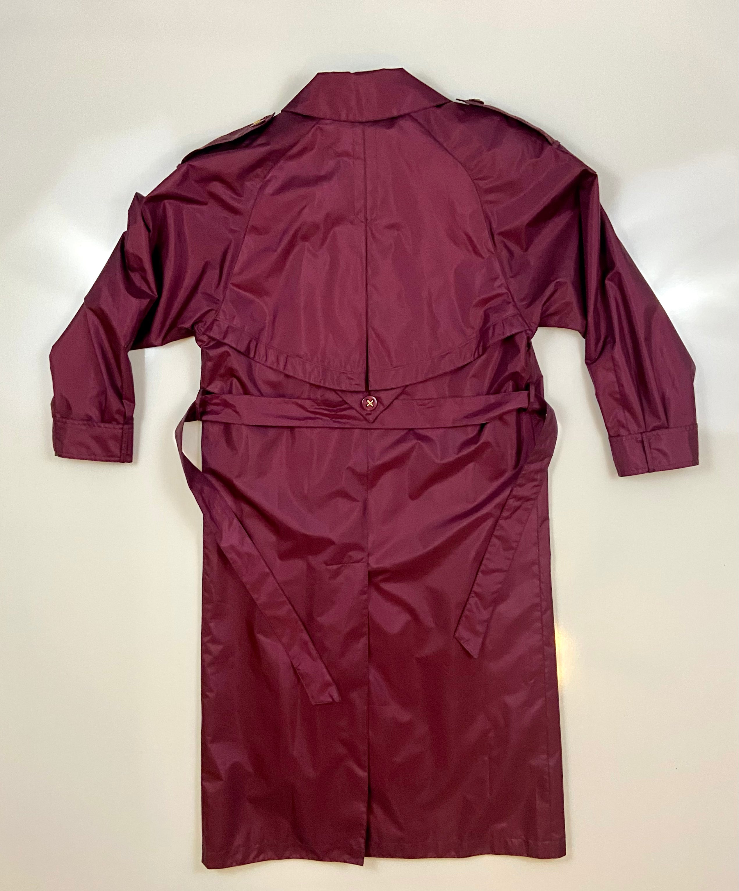 Vintage Petite Sophisticate
Raincoat Trench Jacket Women 90's