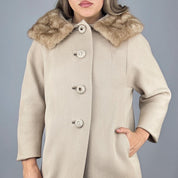 1960s Beige Wool Coat with Fur Collar (M)