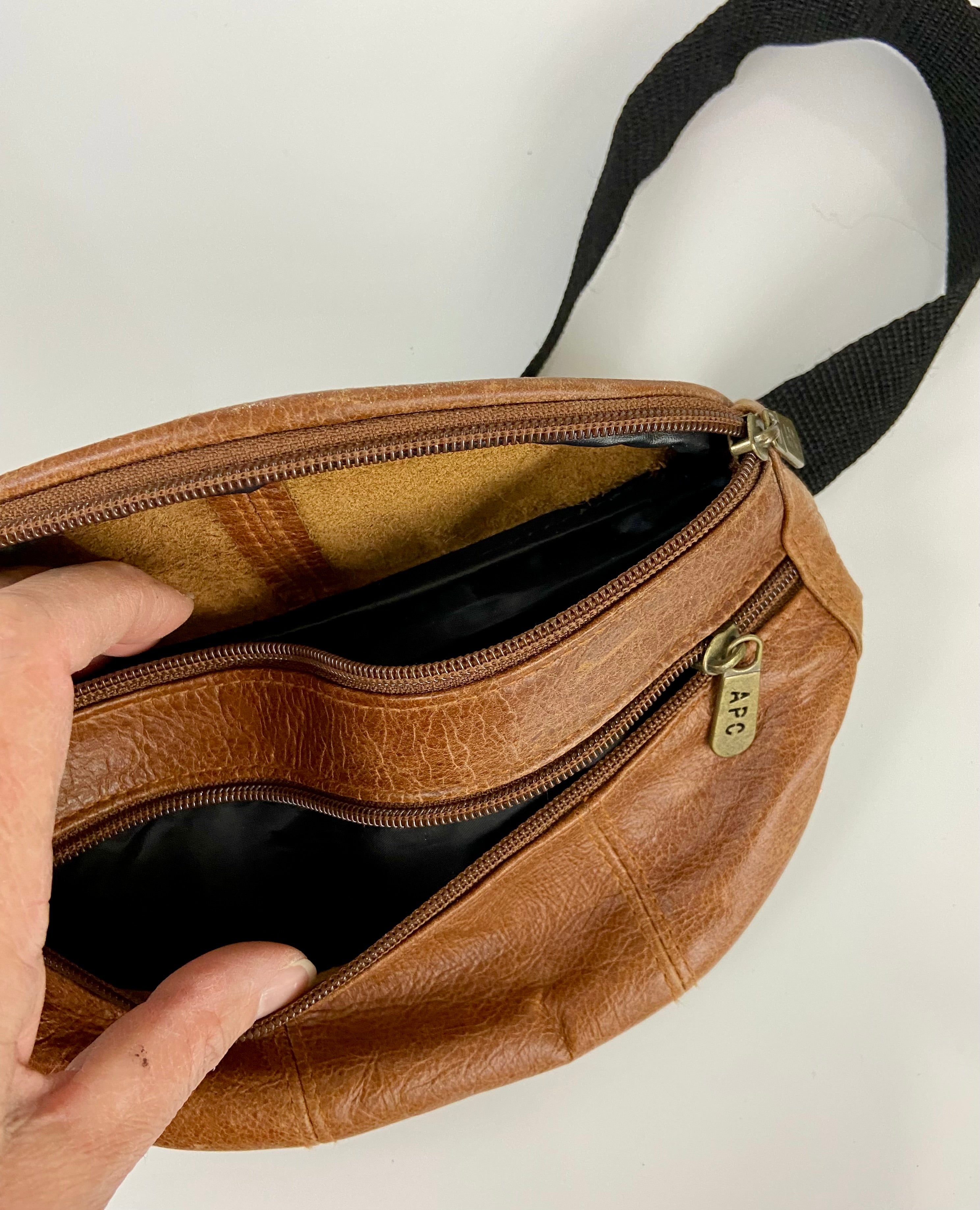 Leather bag
