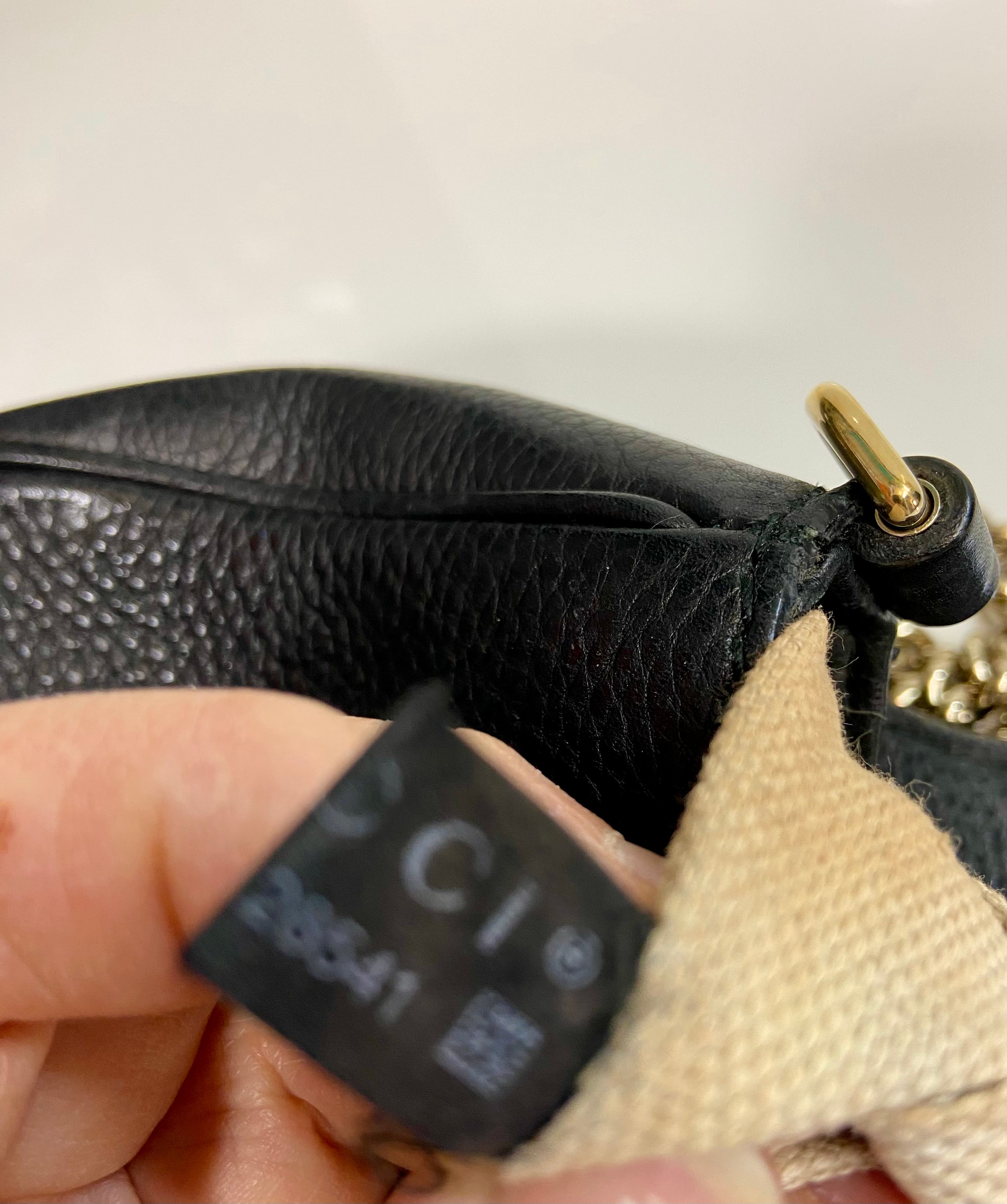 GUCCI Pebbled Calfskin
Small Soho Flap Crossbody
