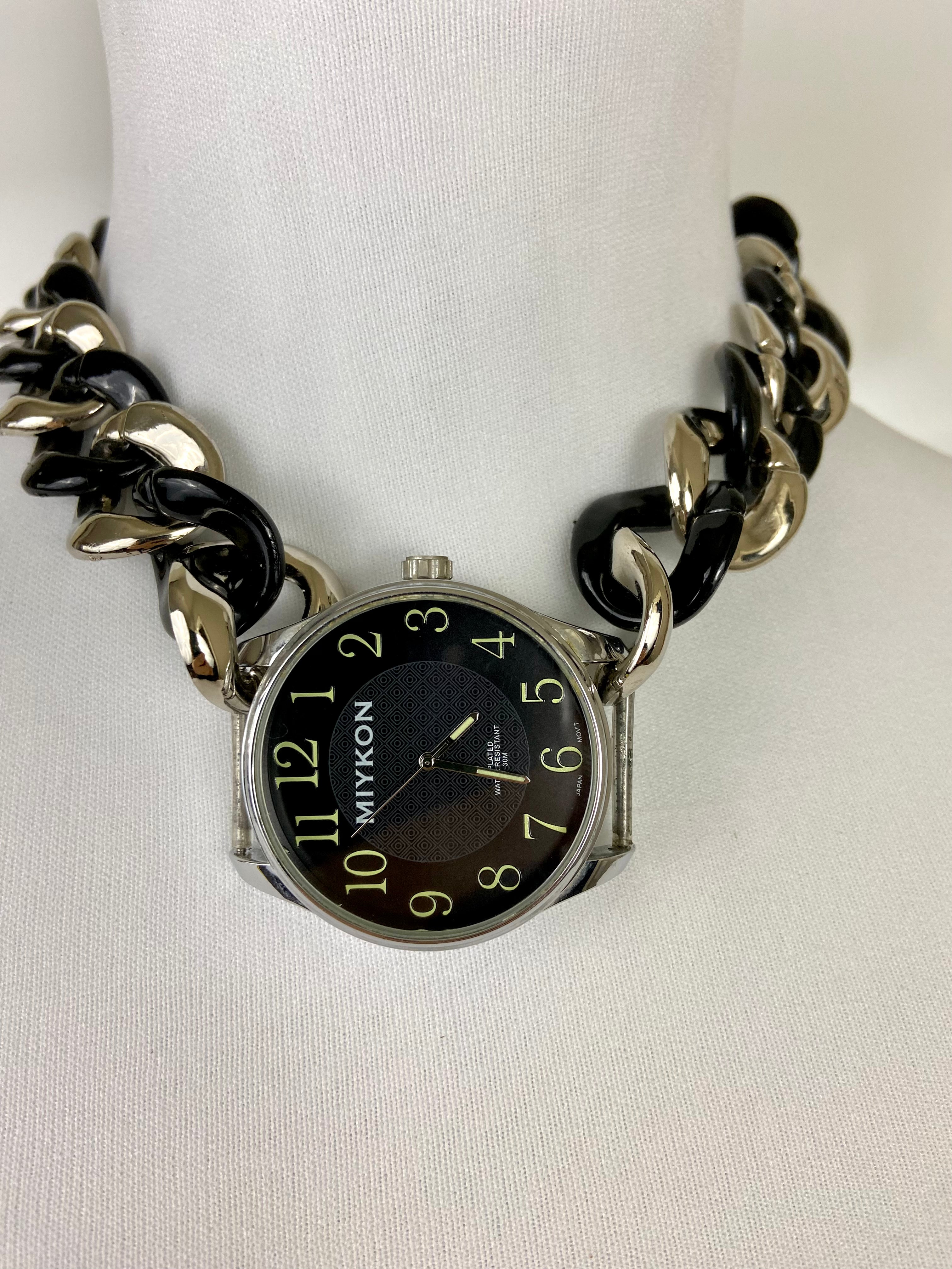 Black and silver watch ⏱️ choker