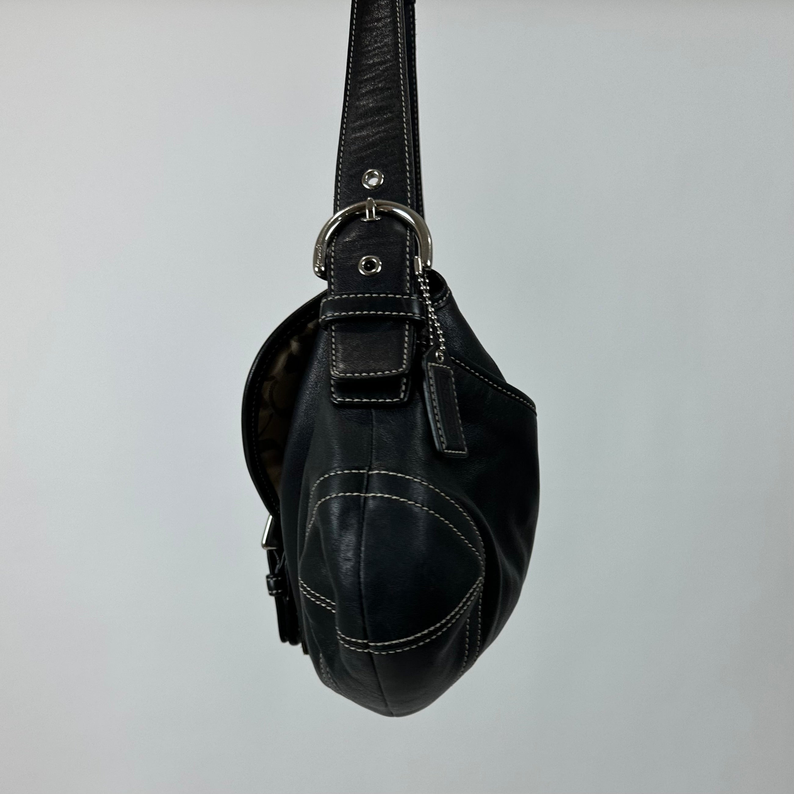 Vintage Coach Black Leather Purse – Holy Thrift