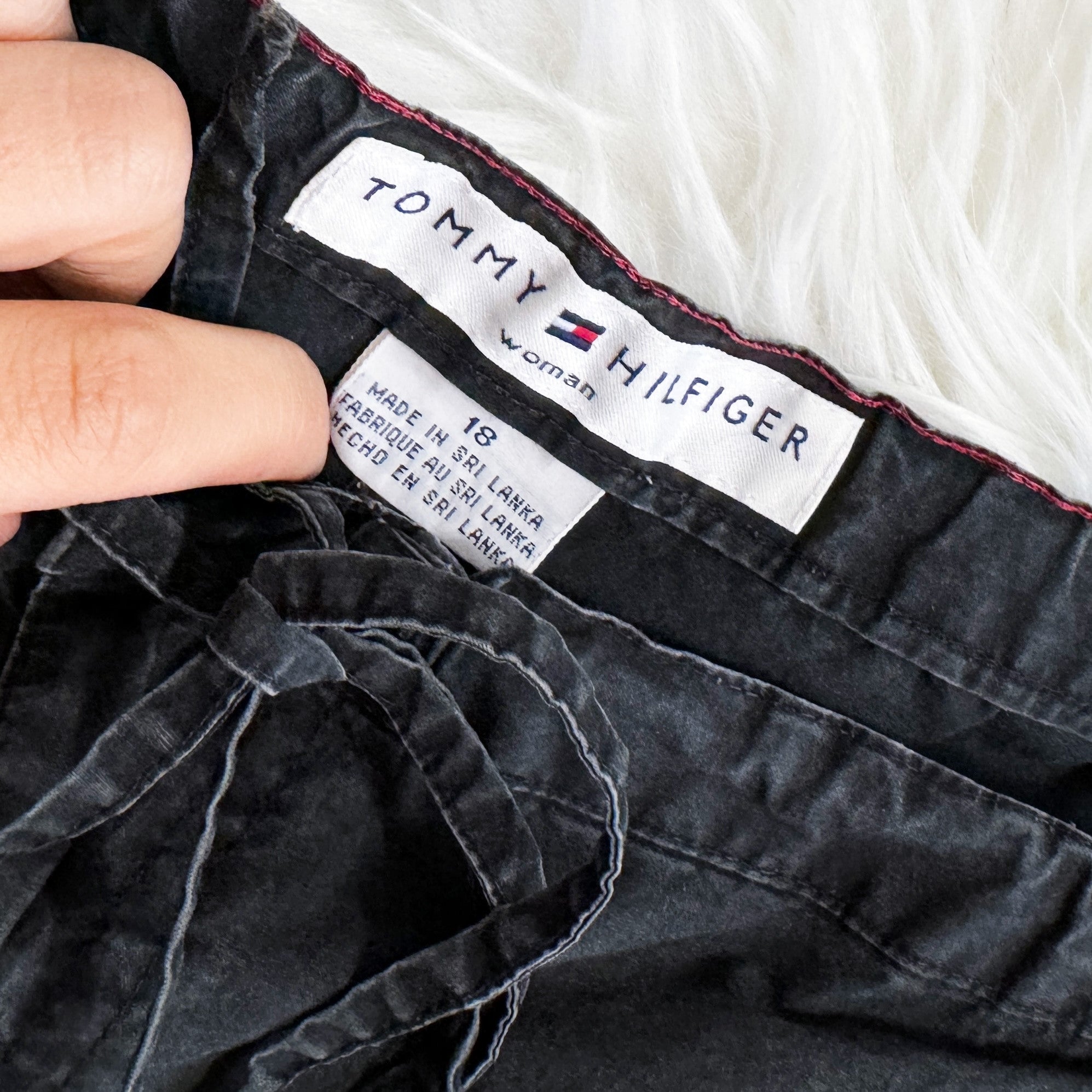 Y2K Tommy Hilfiger Cargo Maxi Skirt (XL)