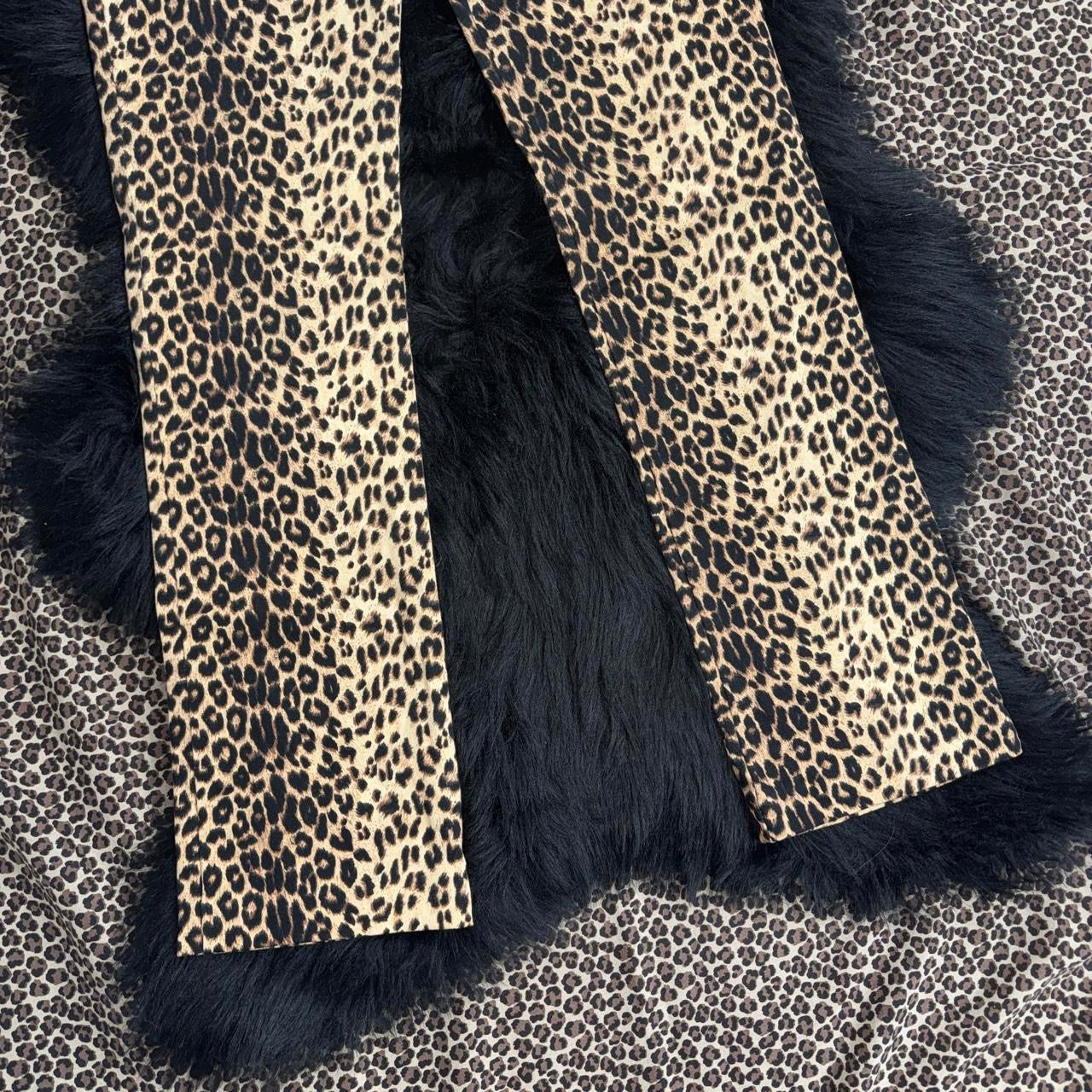 Vintage Bubblegum Leopard Flare Jeans (XS/S)