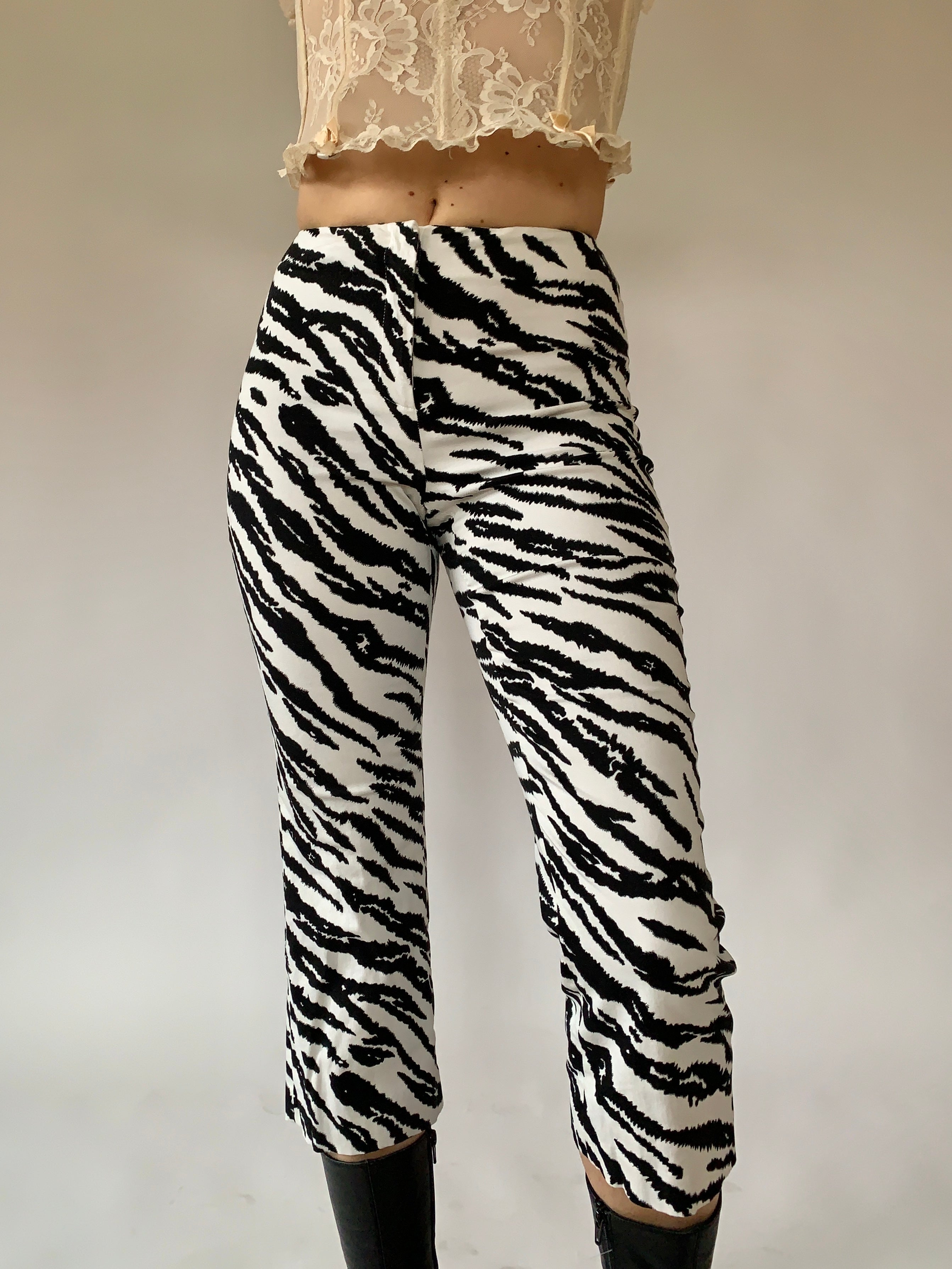 Y2K Zebra Capris - XS/S