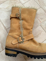 Vintage 2000s Y2K Faux Fur Buckle Boots (US 7 EU 38 UK 5)