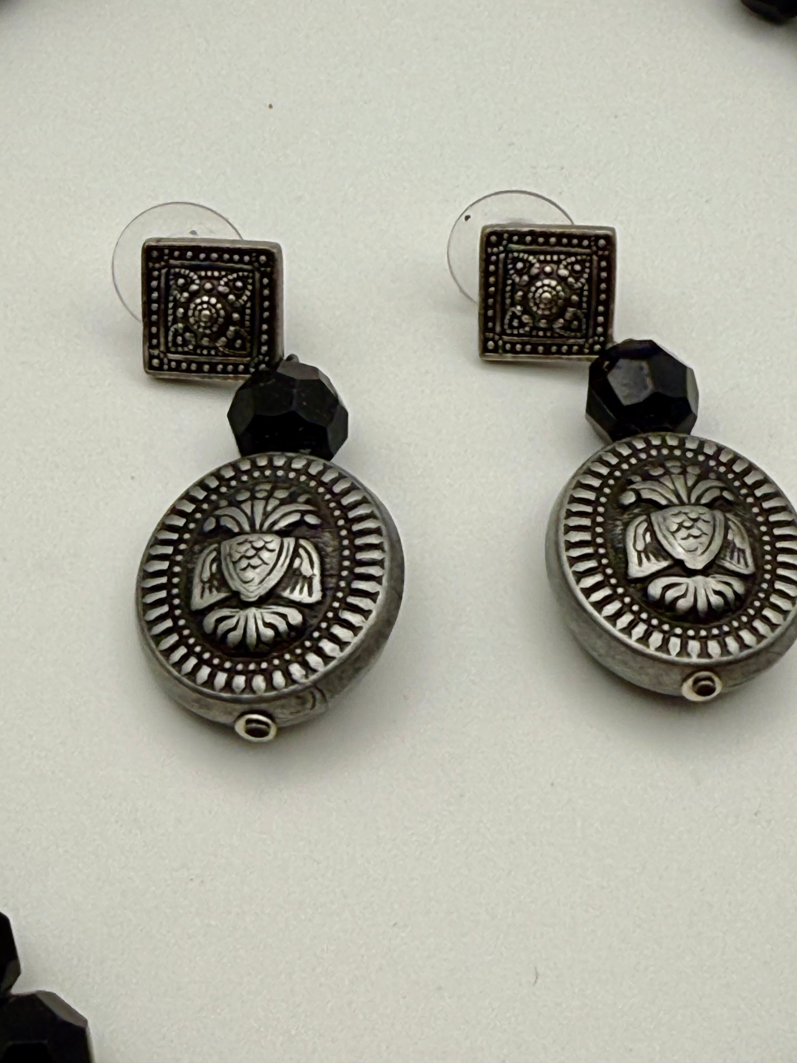 Antique Silver Black Beaded Necklace Set