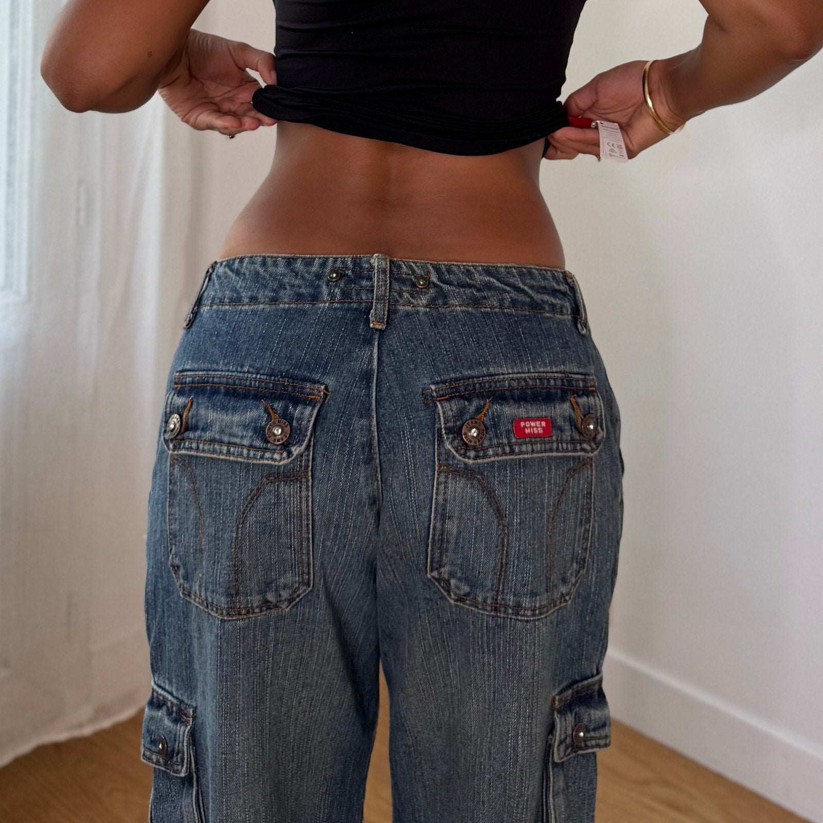 518969e4-f8e2-40c4-afad-d87f545bf6f4.jpg