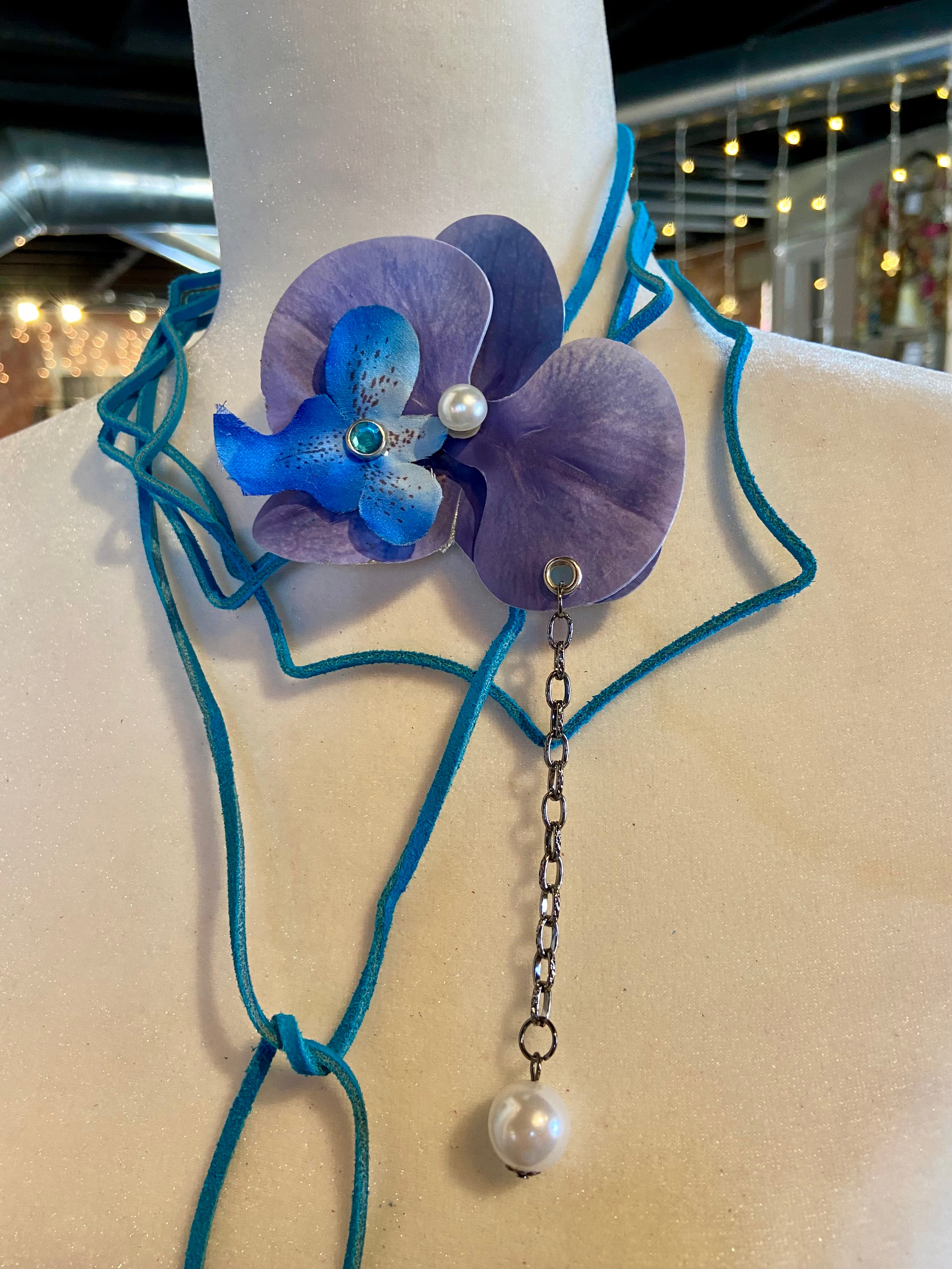 Blue flower choker & belt