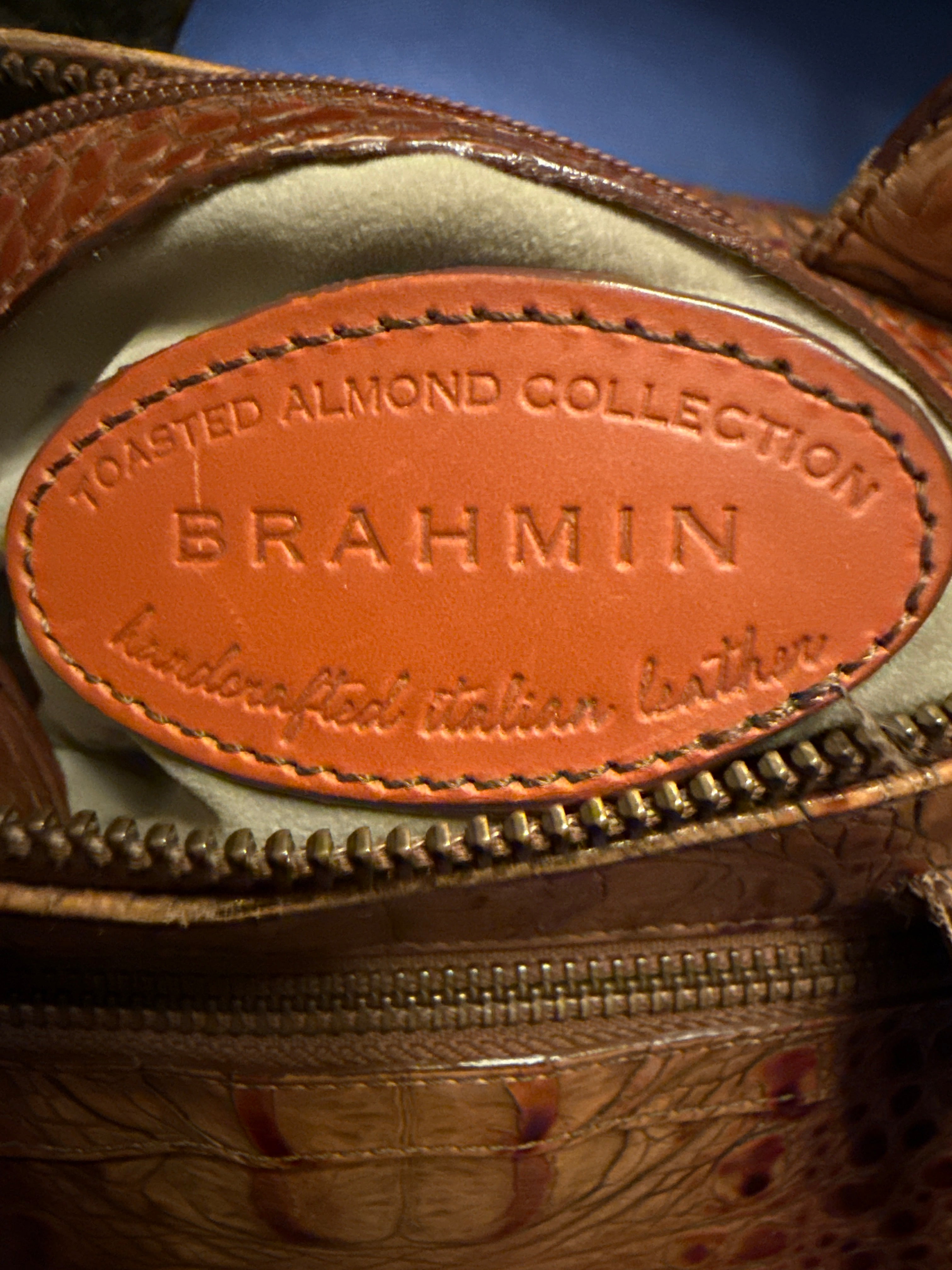 Vintage Brahmin Toasted
Almond collection Bag