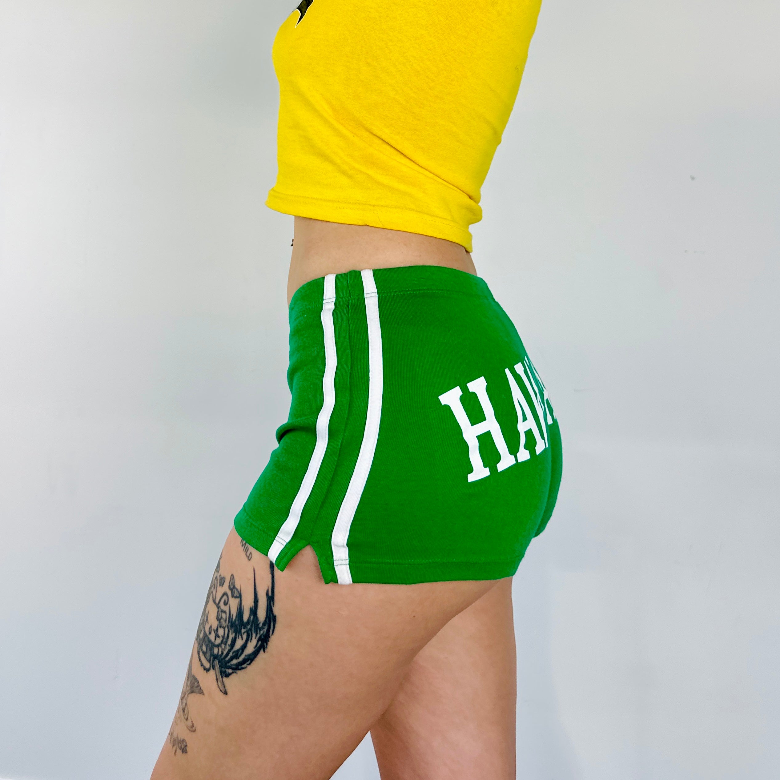 Deadstock Hawaii Hot Shorts (XS)
