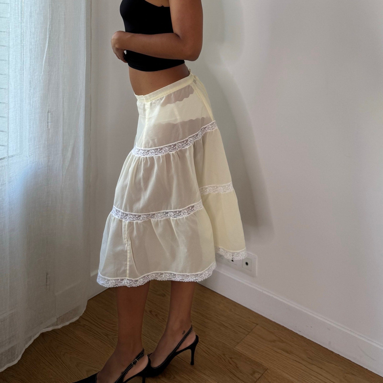 Italian Vintage Pale Butter Yellow Cream Sheer Tiered Lace Trim Romantic Midi Skirt