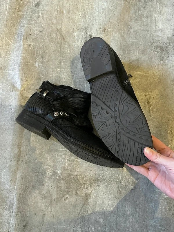 Vintage Airstep AS.98 Black Leather Biker Ankle Boots (US 8)