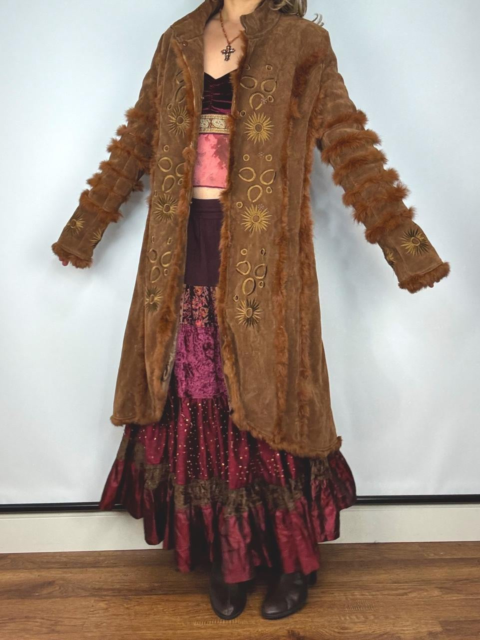 Celestial Embroidered Velvet Genuine Fur Trim Coat (L)
