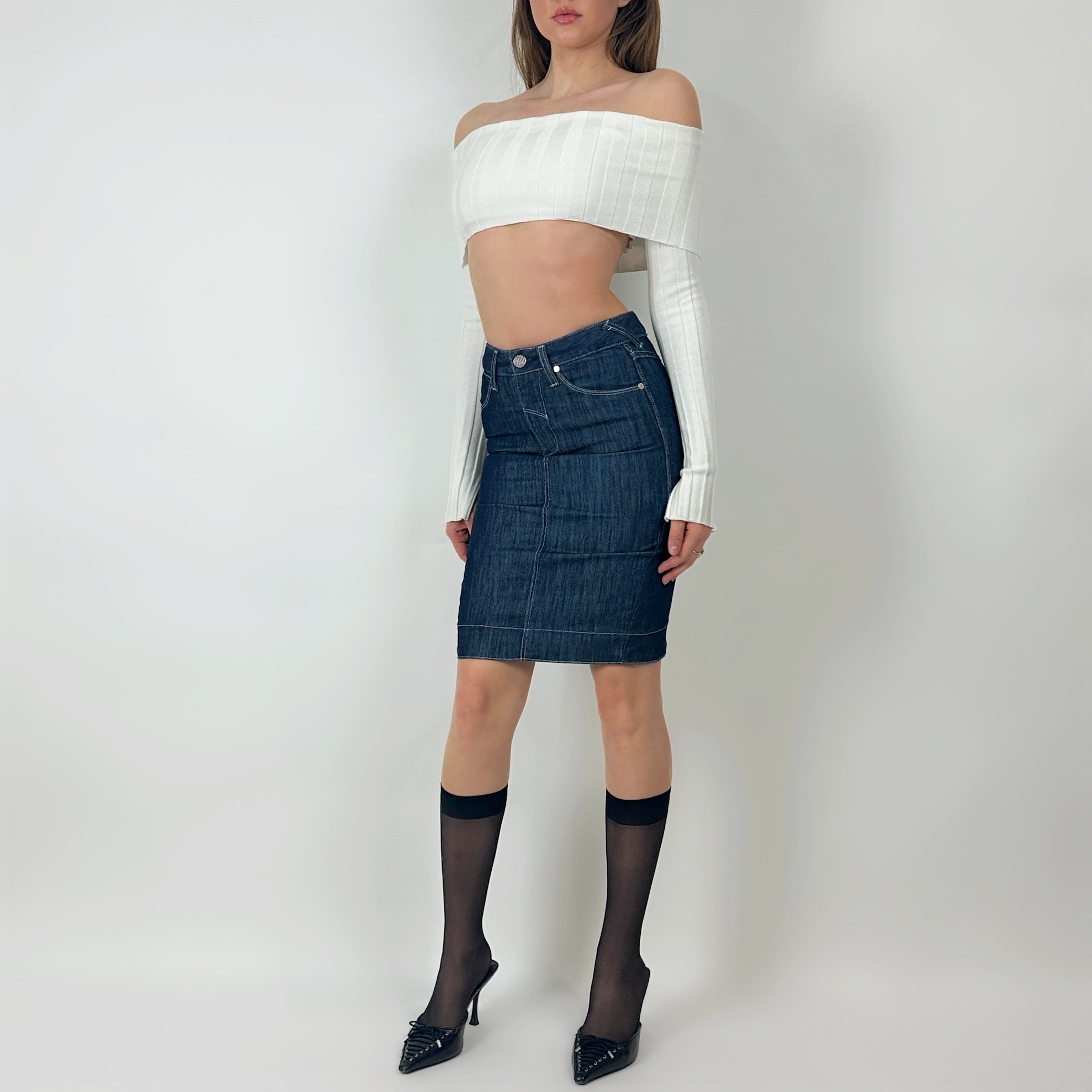 2000s Bebe Denim Midi Skirt (XXS/XS)