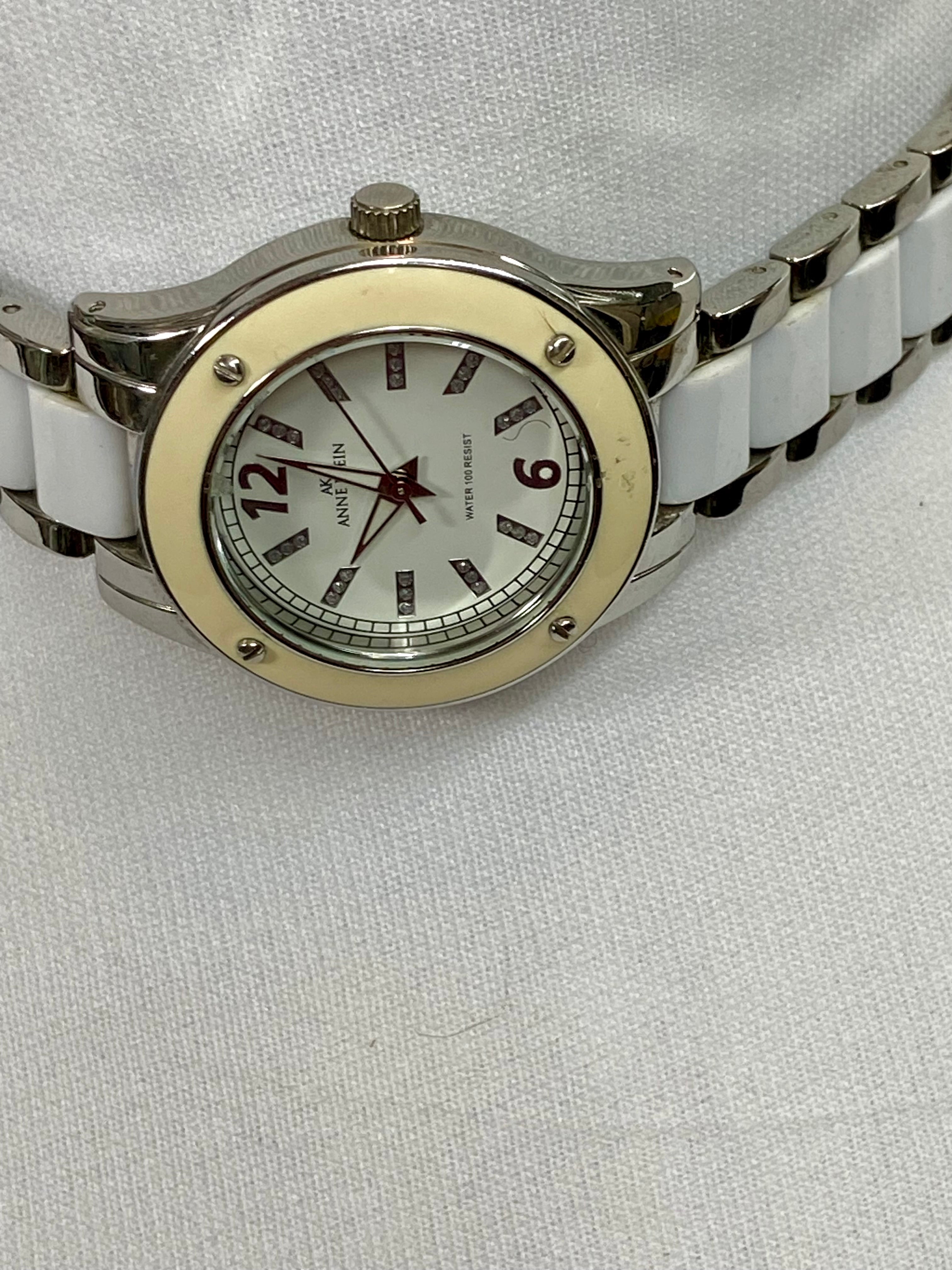 White & silver watch choker